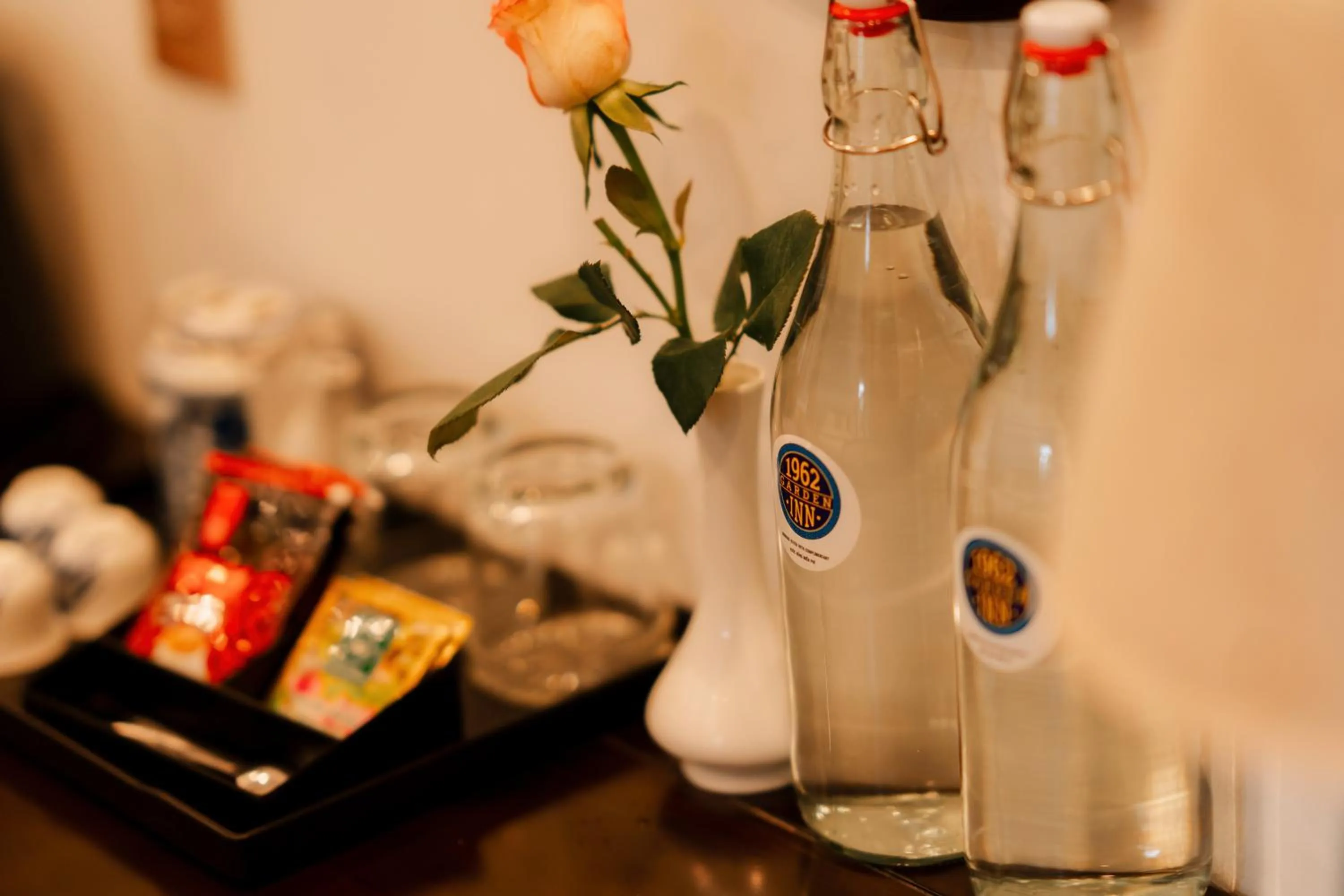 Drinks in 75 Garden INN