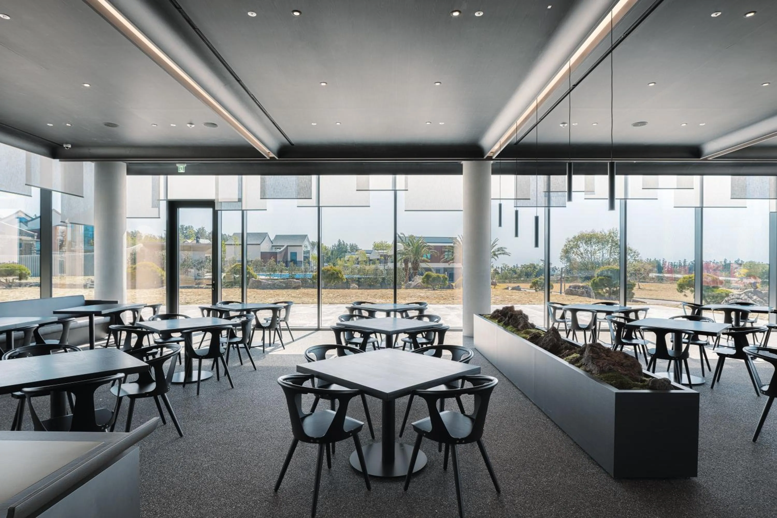 Restaurant/places to eat in Yakmaeul