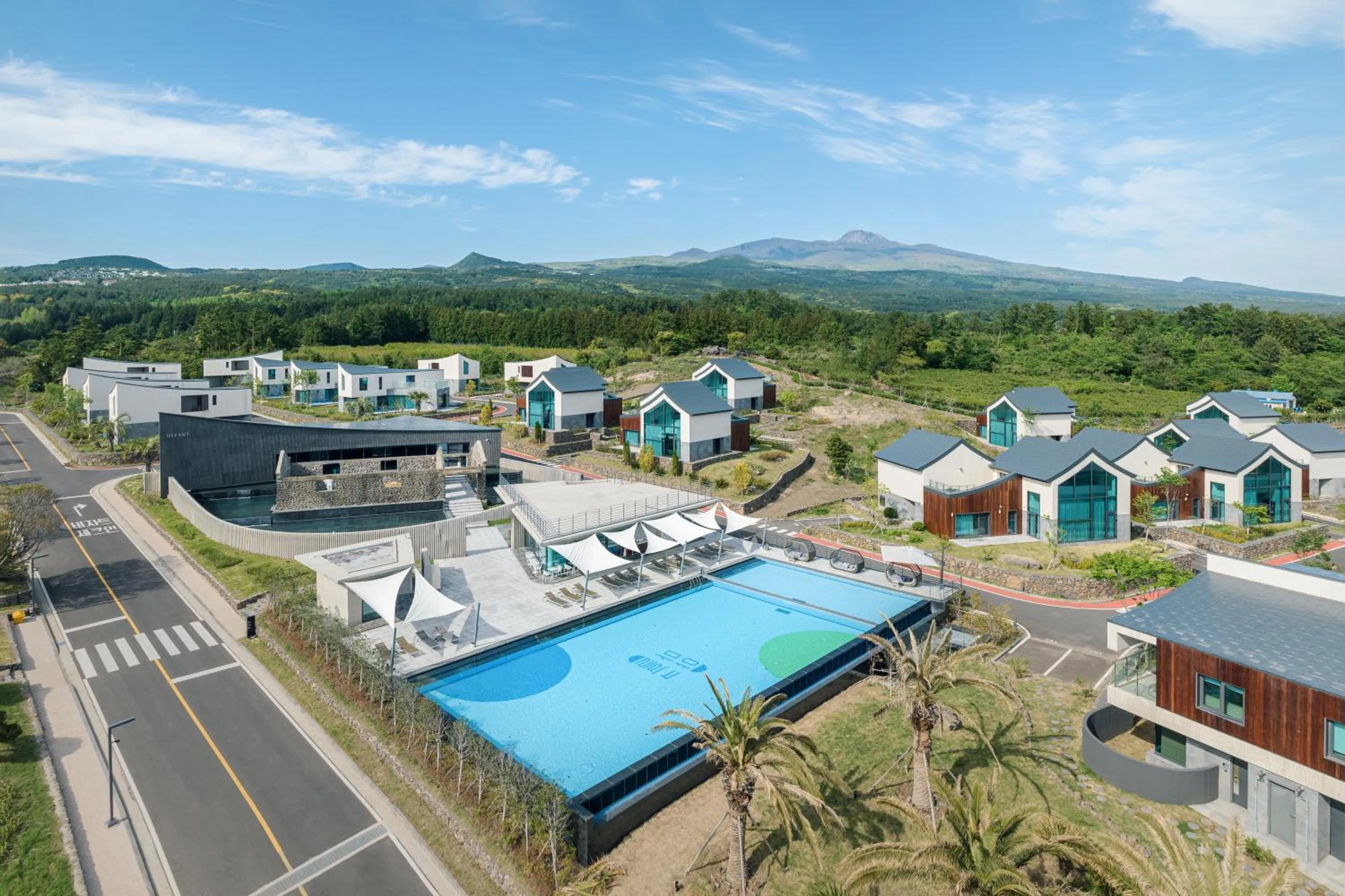 Bird's eye view in Yakmaeul