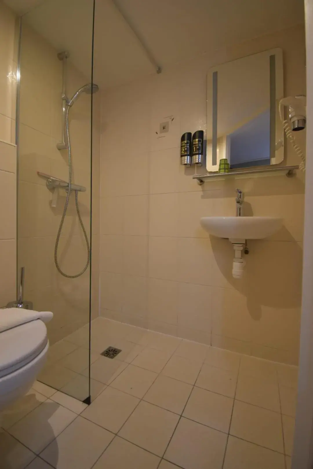 Triple Room in ITC Hotel Triple Room in ITC Hotel