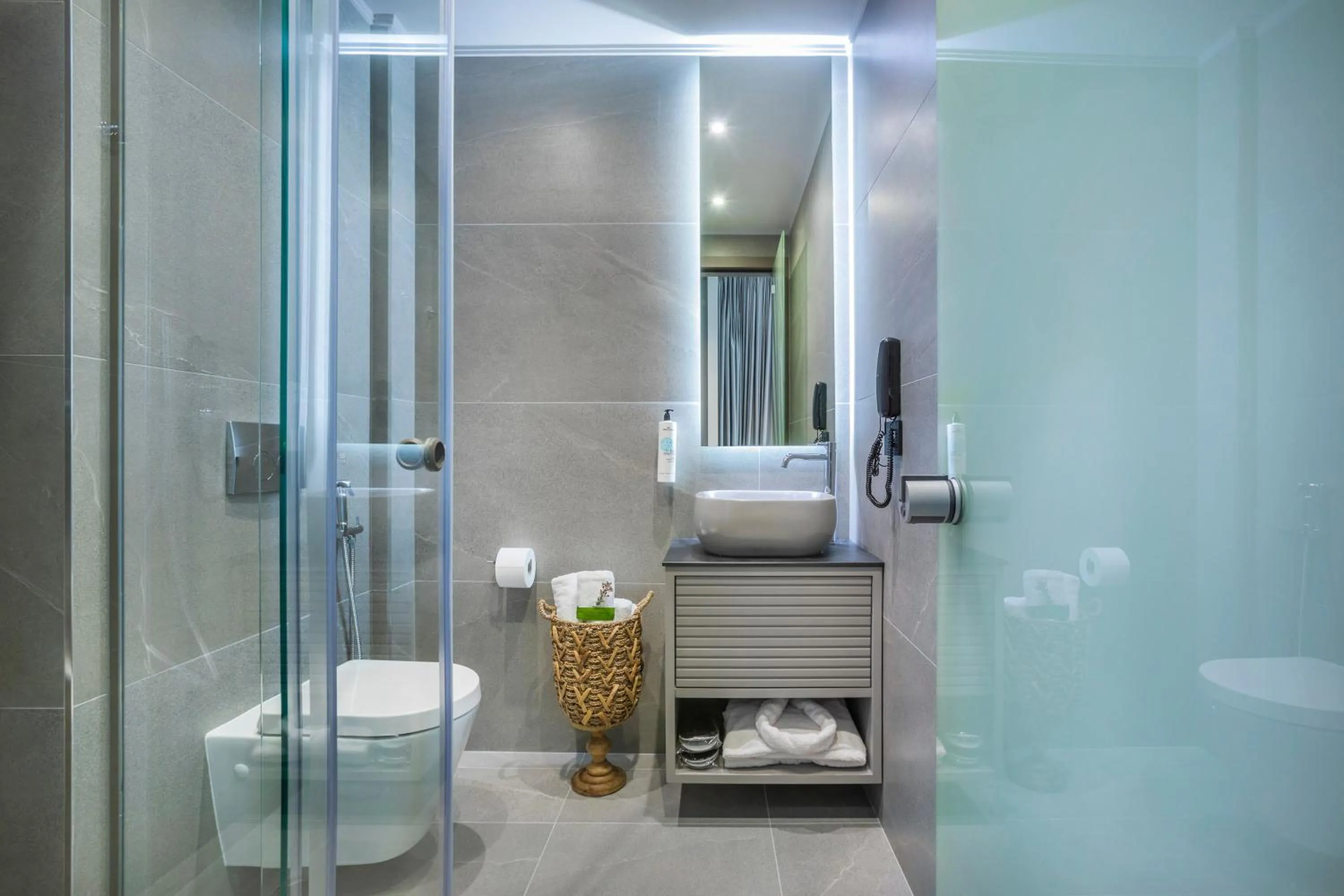 Toilet in Luuks Luxury Accommodation