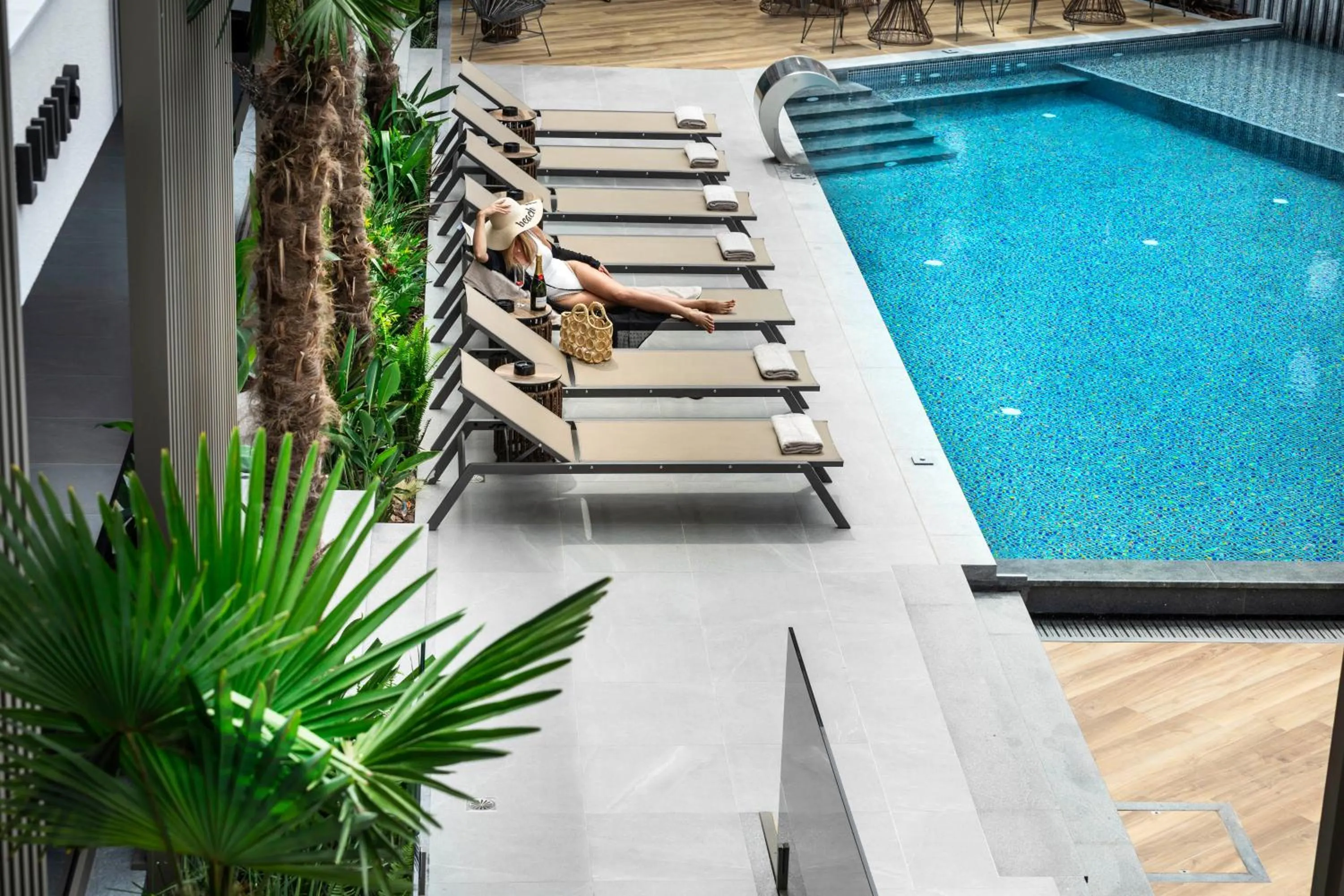 Swimming pool in Luuks Luxury Accommodation