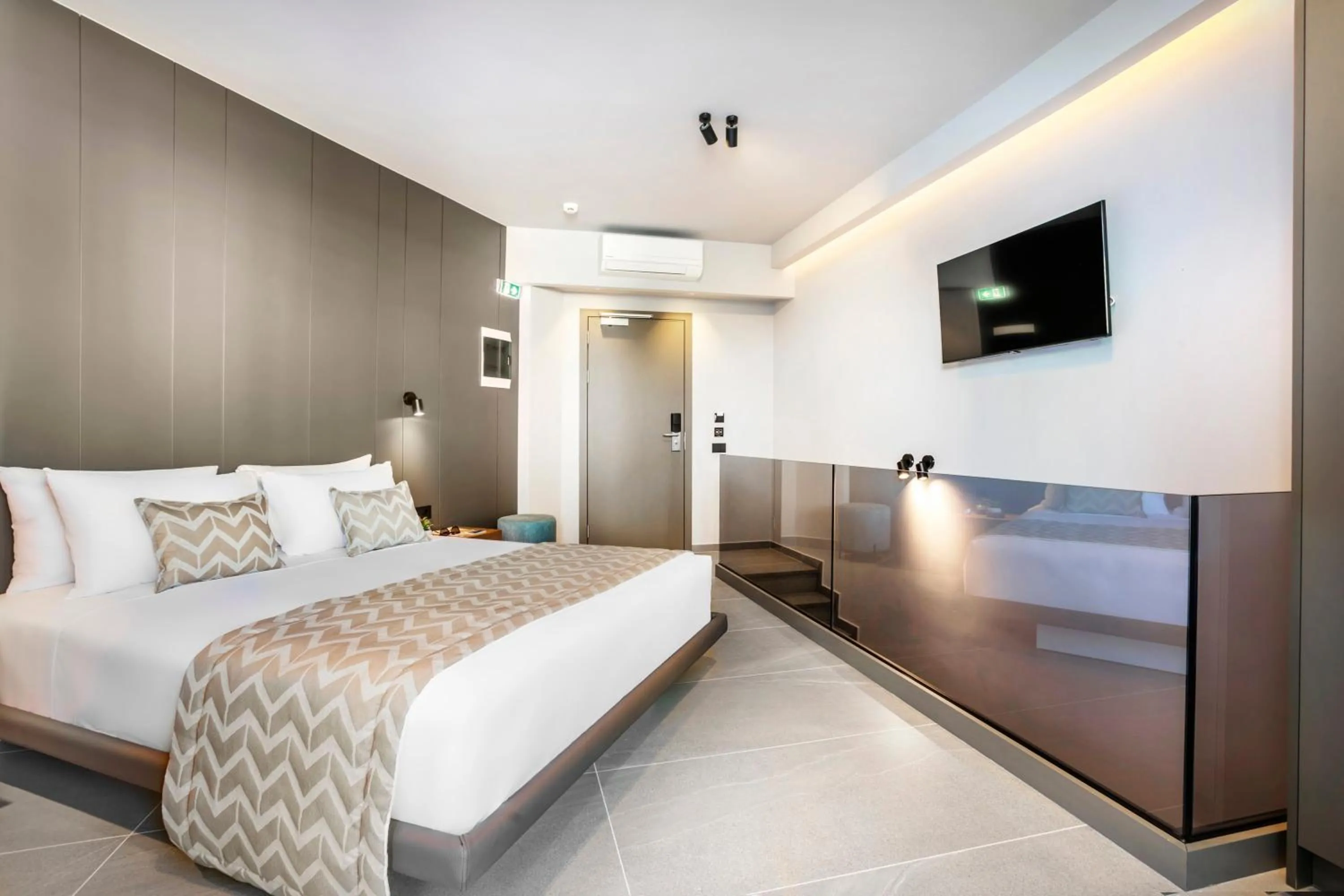 Bed in Luuks Luxury Accommodation