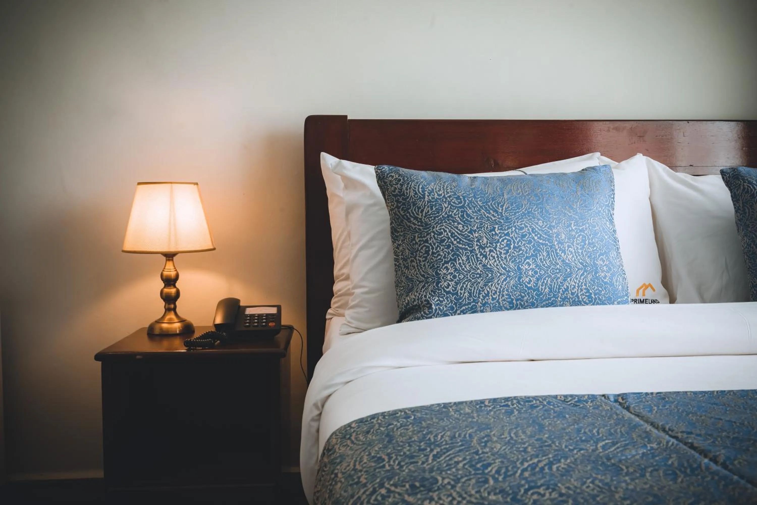 Bed in Primeland Hotel