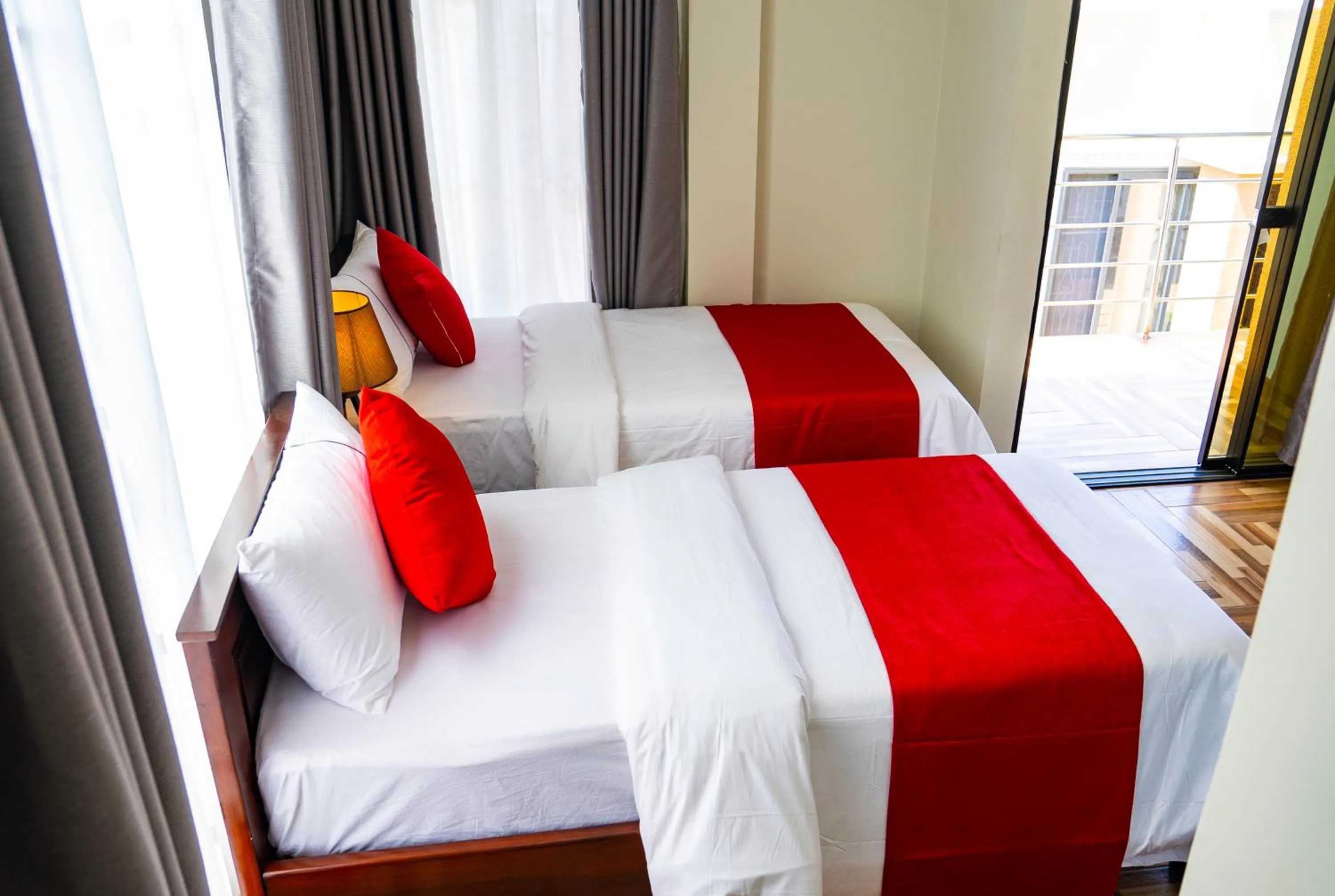 Bed in Primeland Hotel