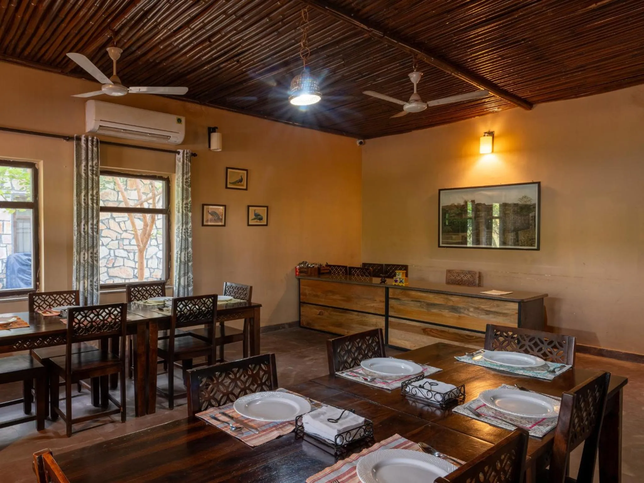 Restaurant/places to eat in Moustache Ranthambore Luxuria