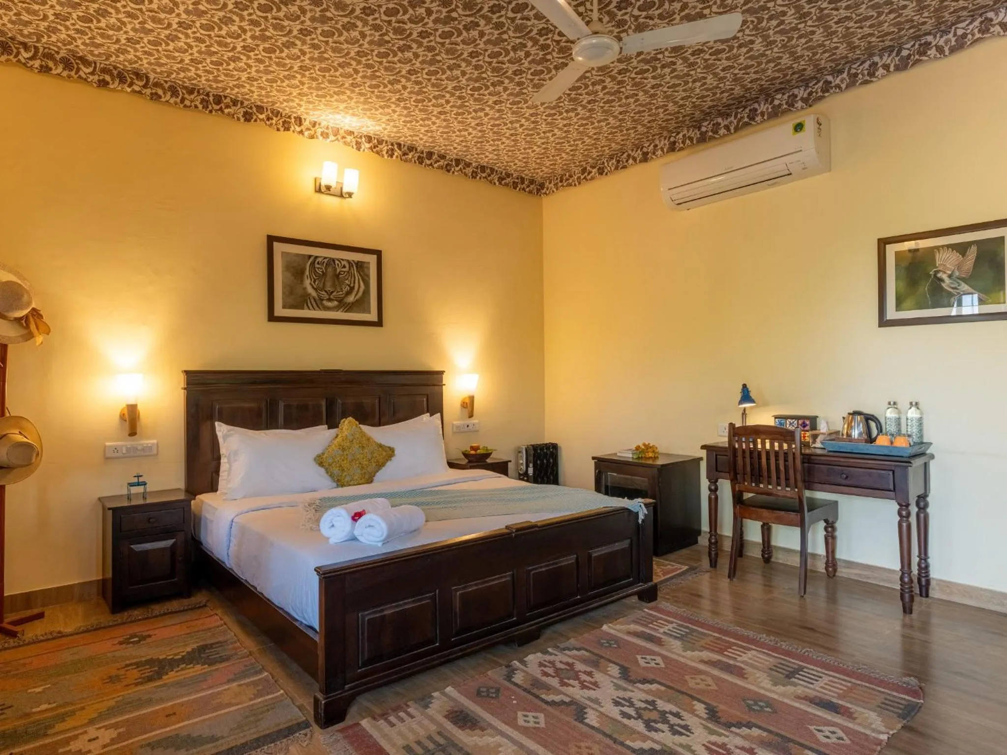 Bedroom, Bed in Moustache Ranthambore Luxuria