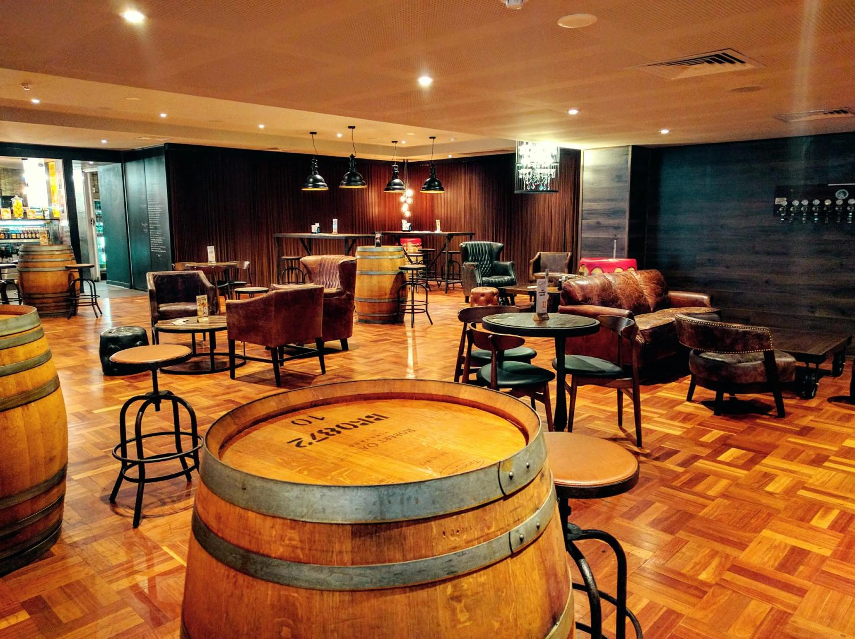 Lounge or bar in Ibis Styles The Entrance