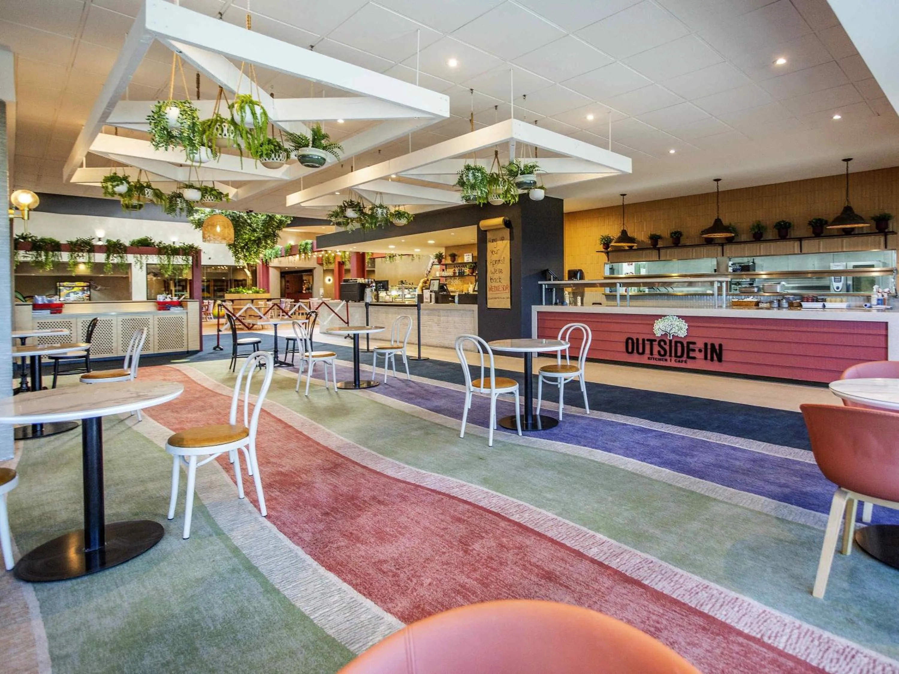 Restaurant/places to eat in Ibis Styles The Entrance