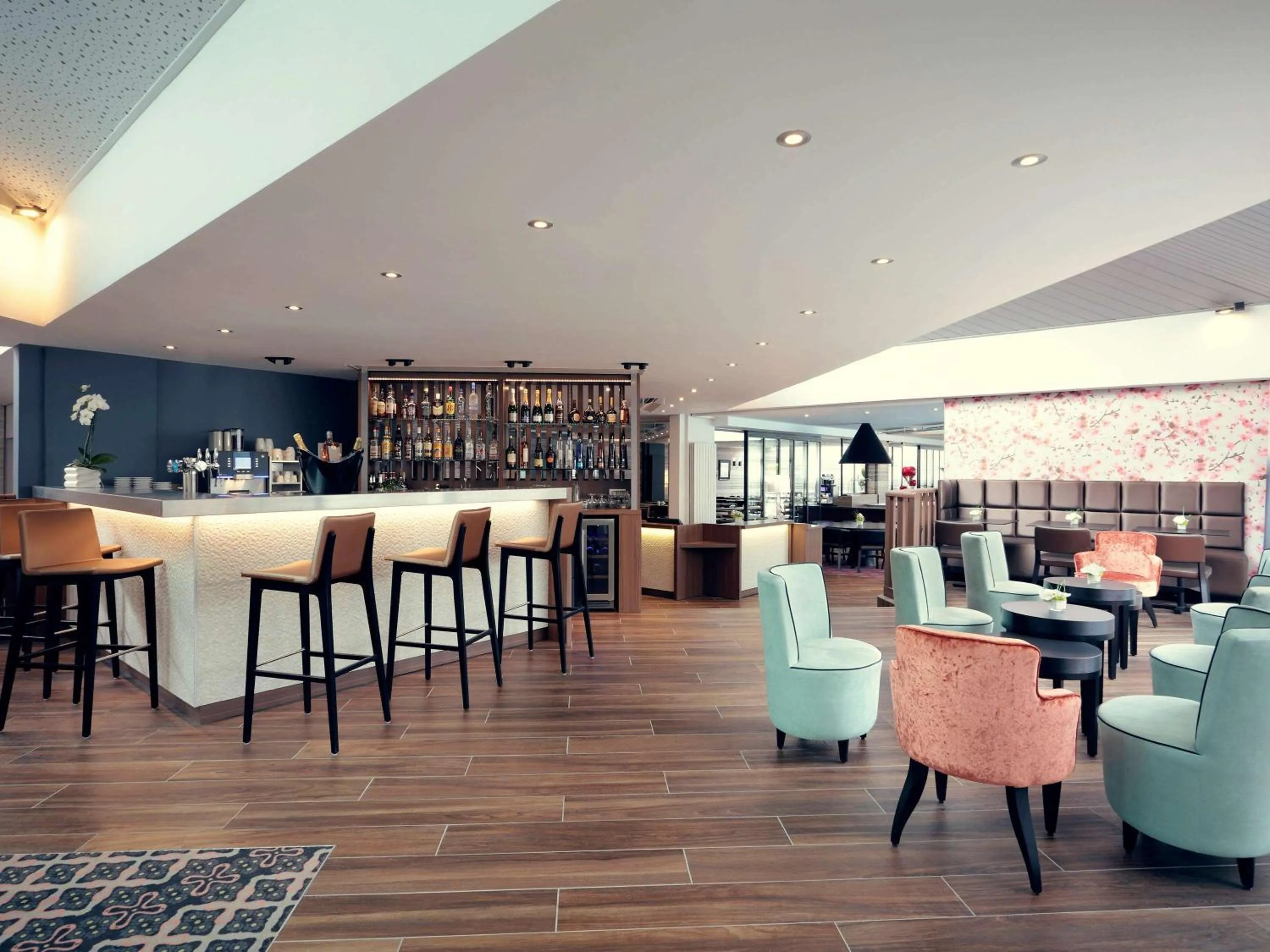 Lounge or bar in Mercure Orange Centre A7/A9