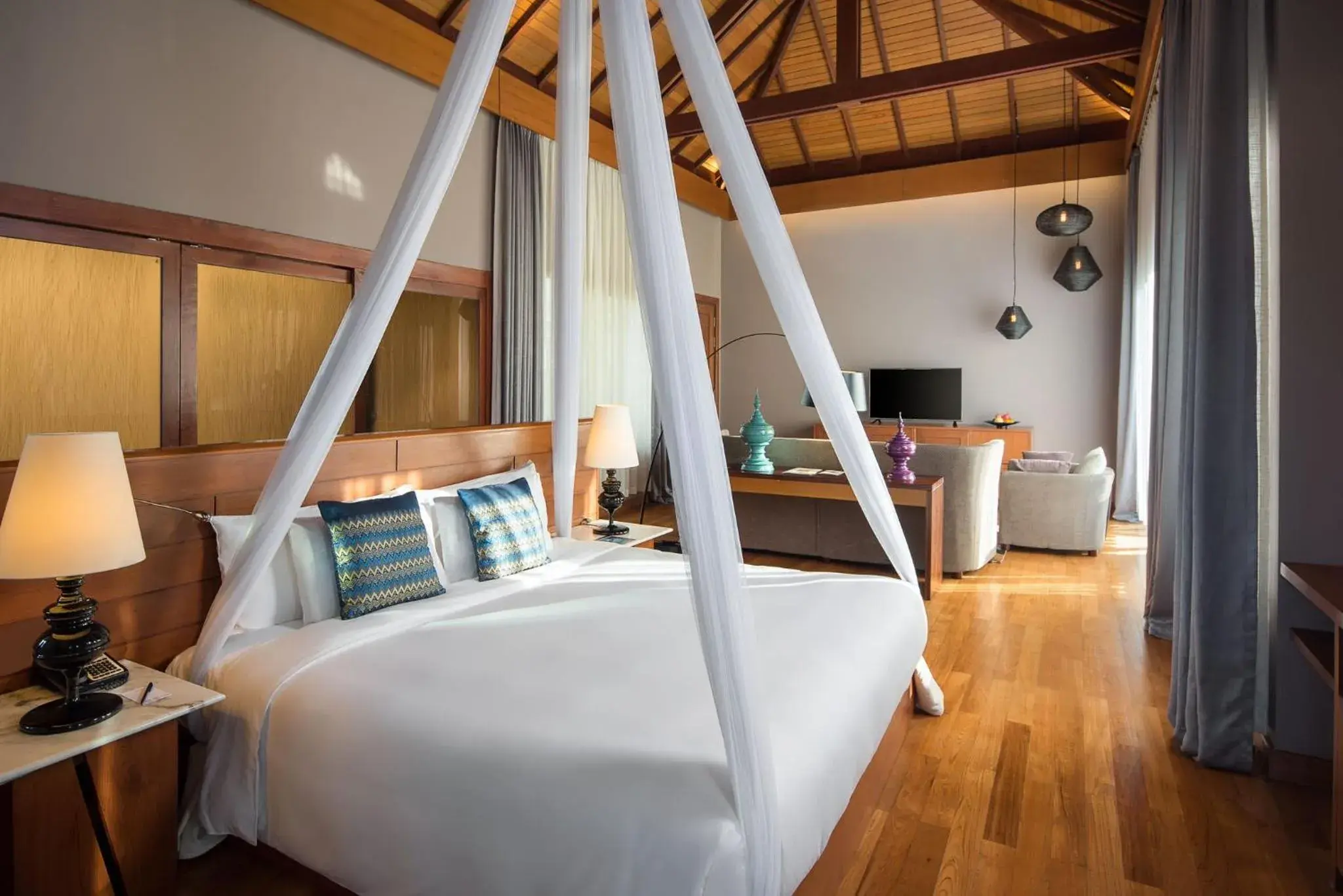 Superior Villa King in Novotel Inle Lake Myat Min Superior Villa King in Novotel Inle Lake Myat Min