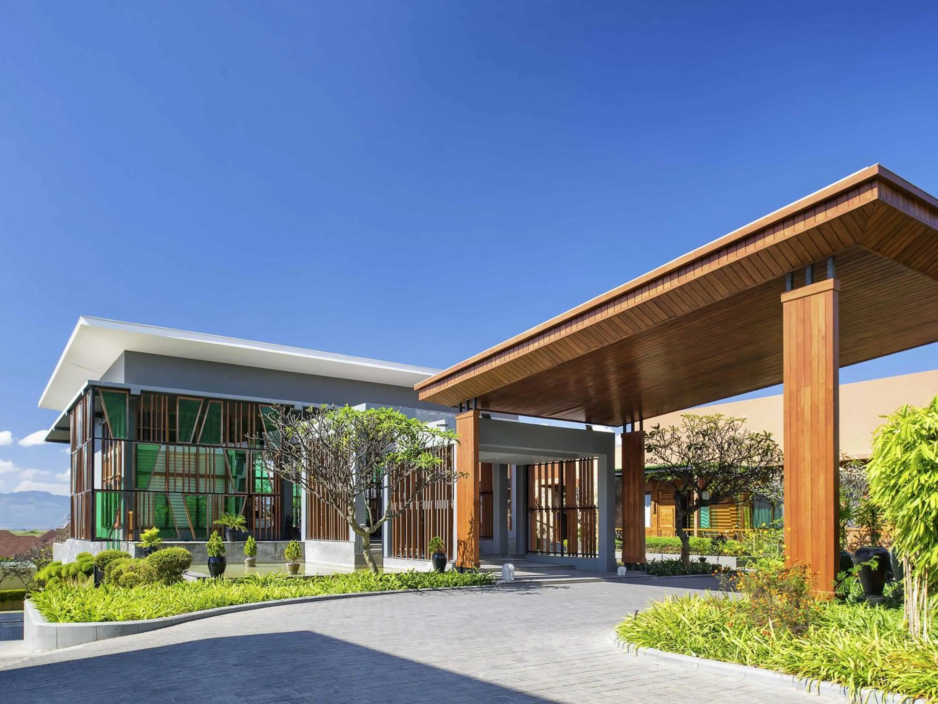 Property building in Novotel Inle Lake Myat Min