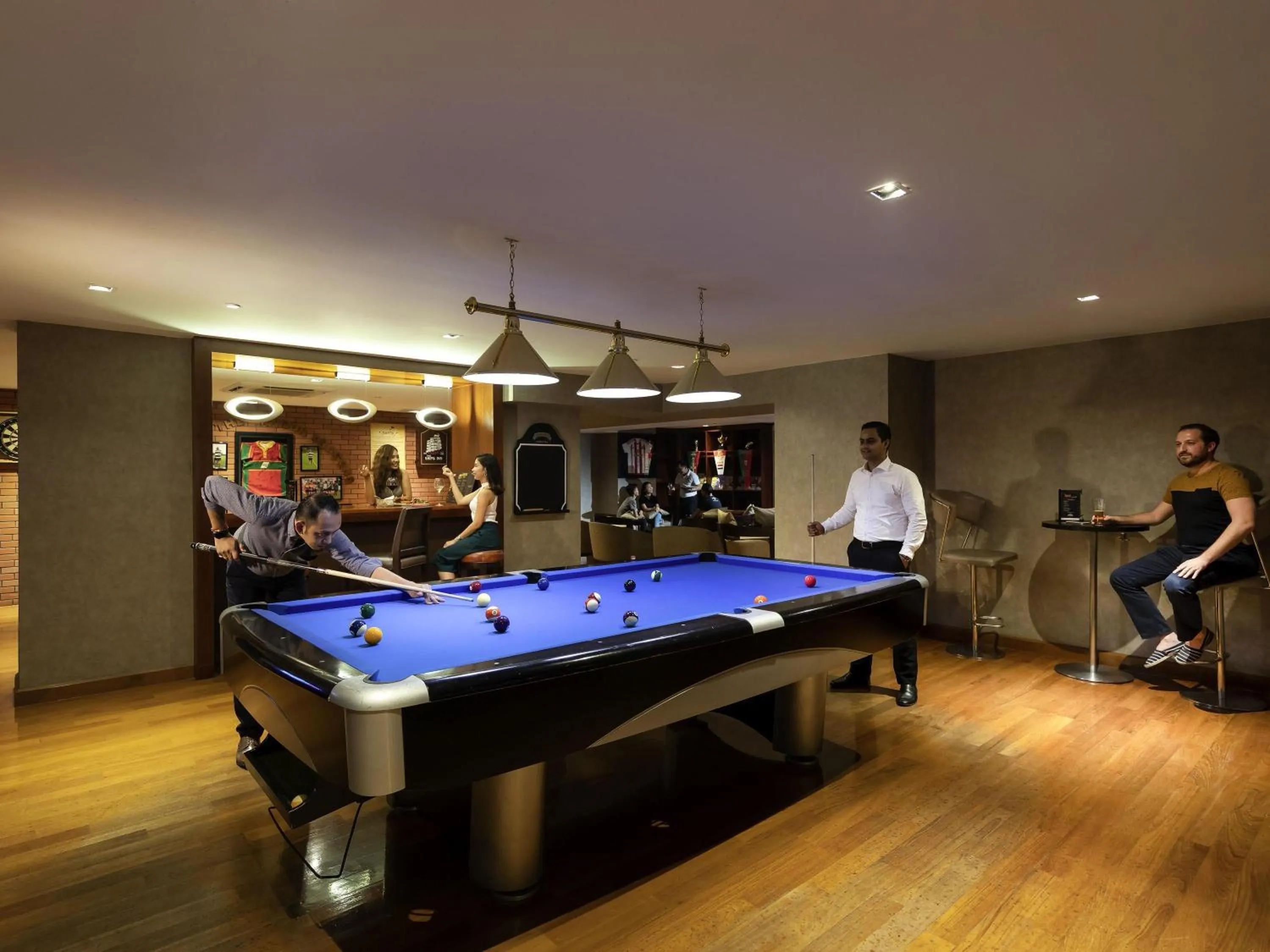 Lounge or bar in Novotel Yangon Max