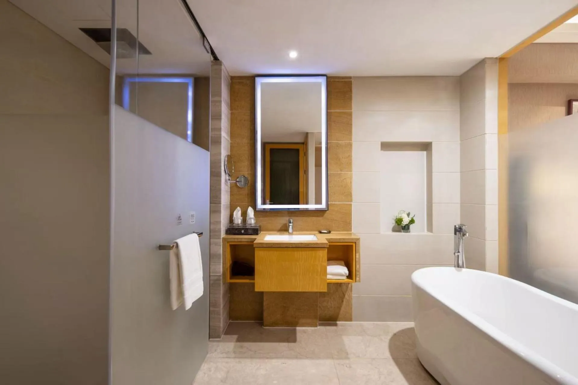 Pullman Qingdao Ziyue