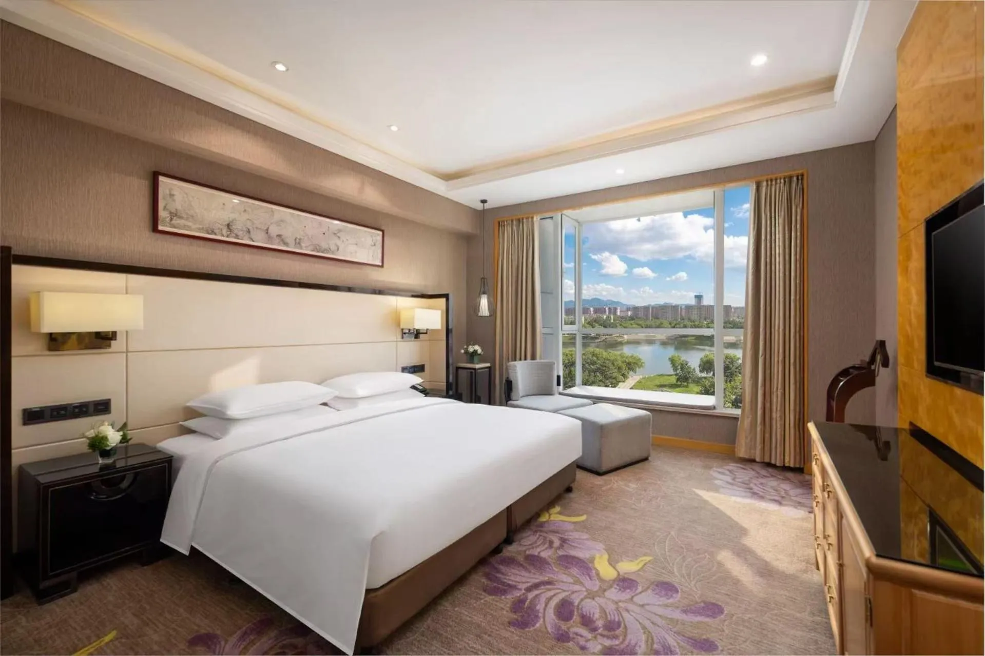 Pullman Qingdao Ziyue