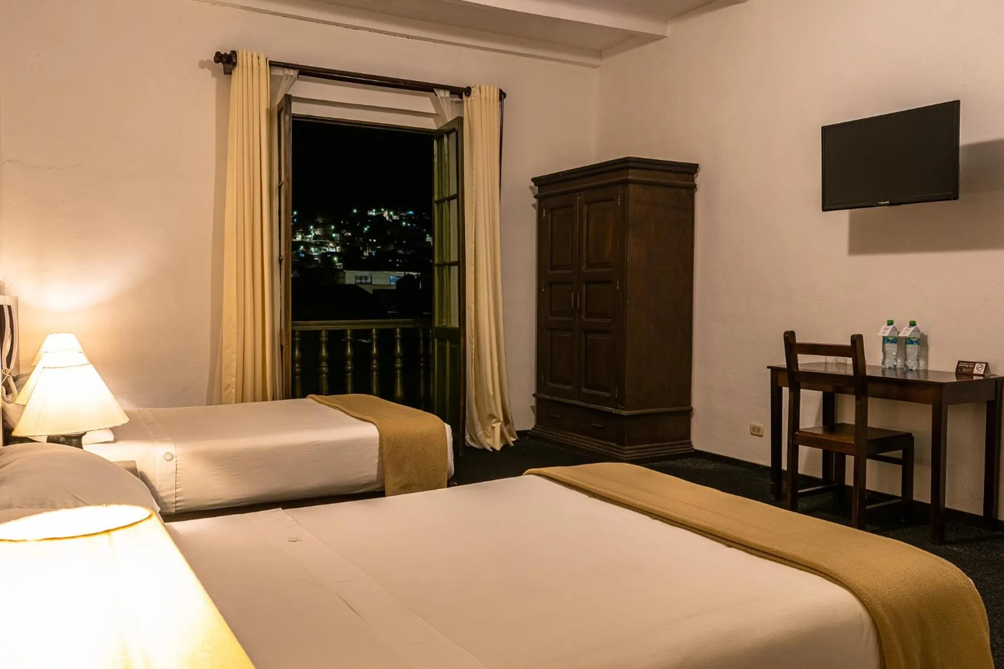 Bed in La Xalca Hotel - Asociado Casa Andina