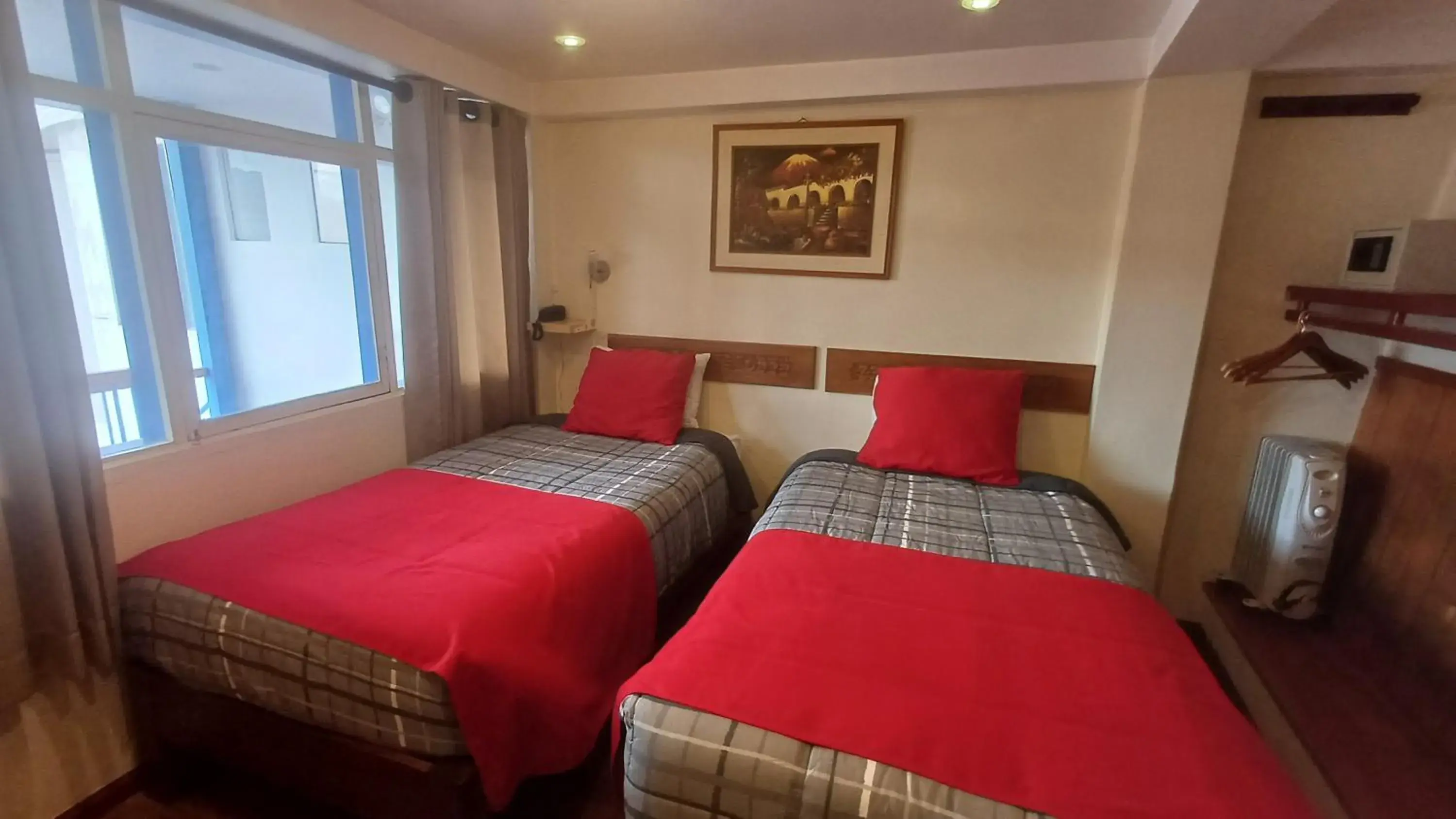 Twin Room in La Casa de Mayte Twin Room in La Casa de Mayte