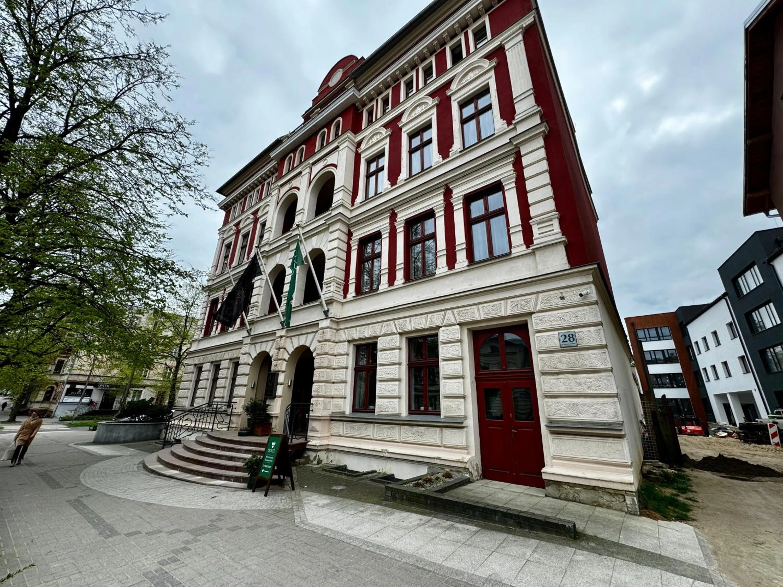 Property building in DK Dyplomat