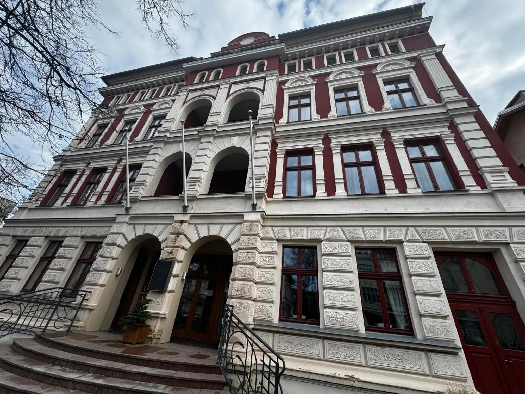 Property building in DK Dyplomat