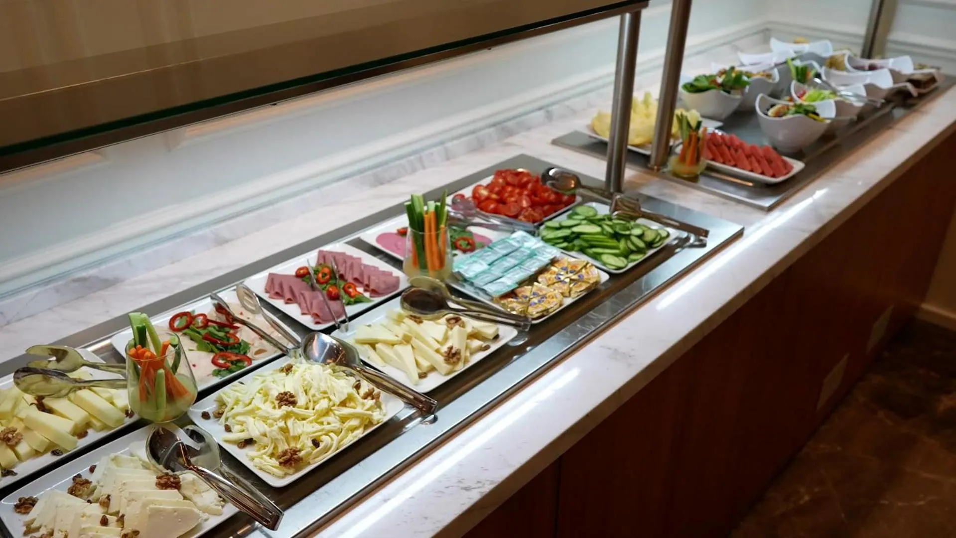 Restaurant/places to eat in New Inn Hotel Old Town