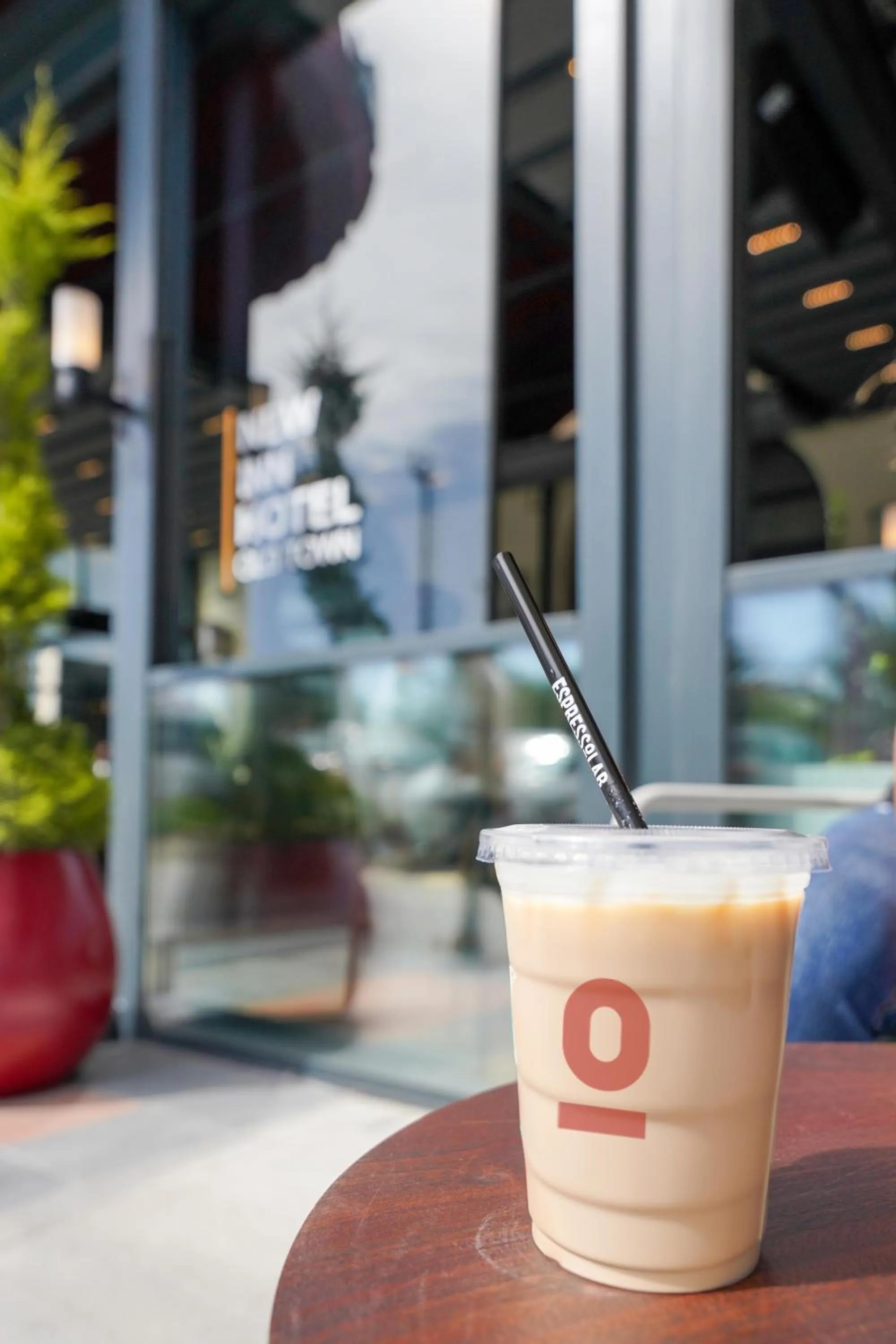 Restaurant/places to eat in New Inn Hotel Old Town