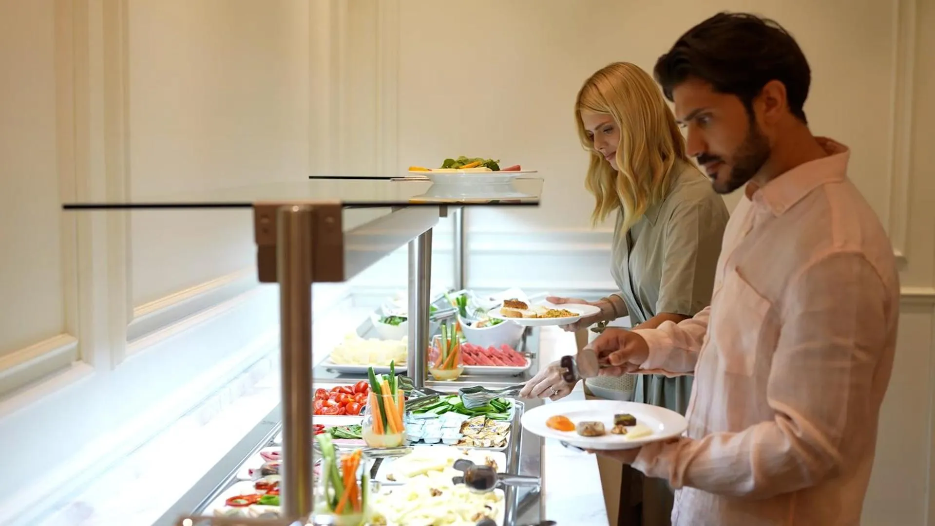 People in New Inn Hotel Old Town