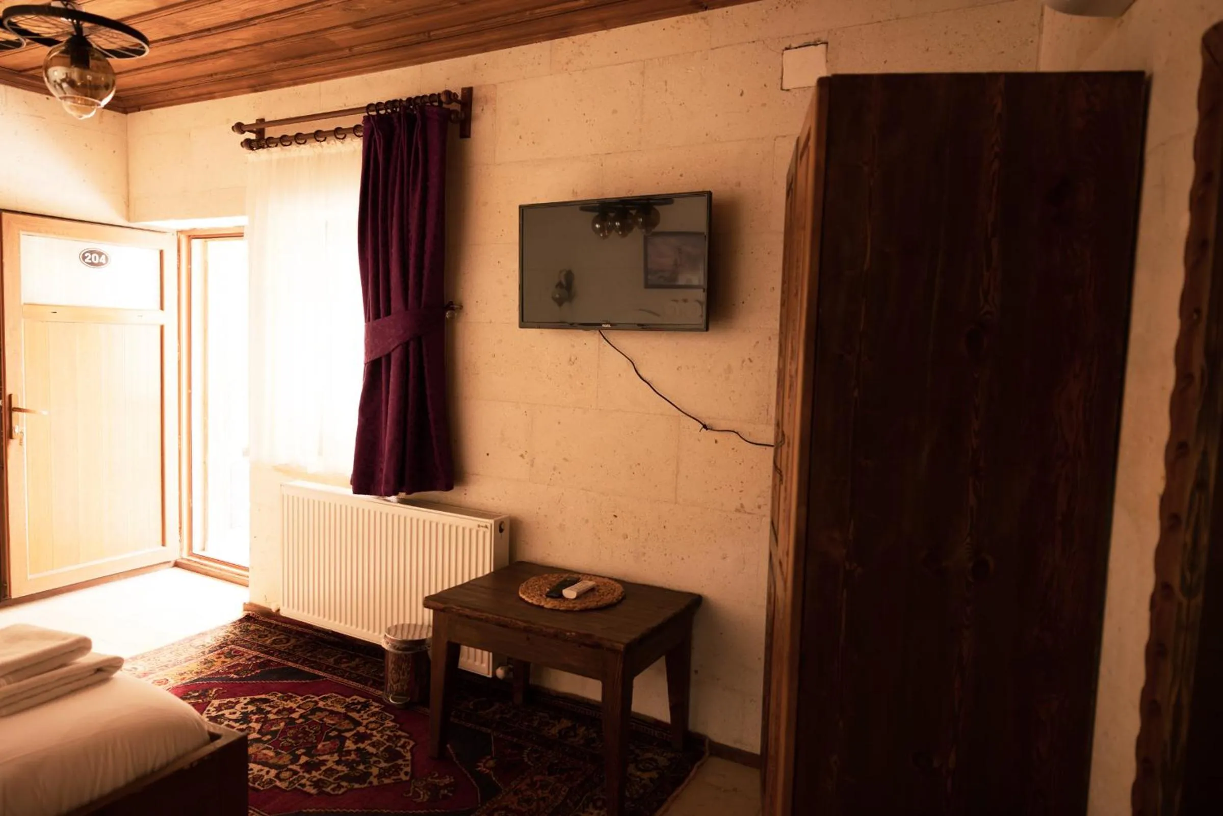 TV and multimedia, Bed in Göreme Stone Age