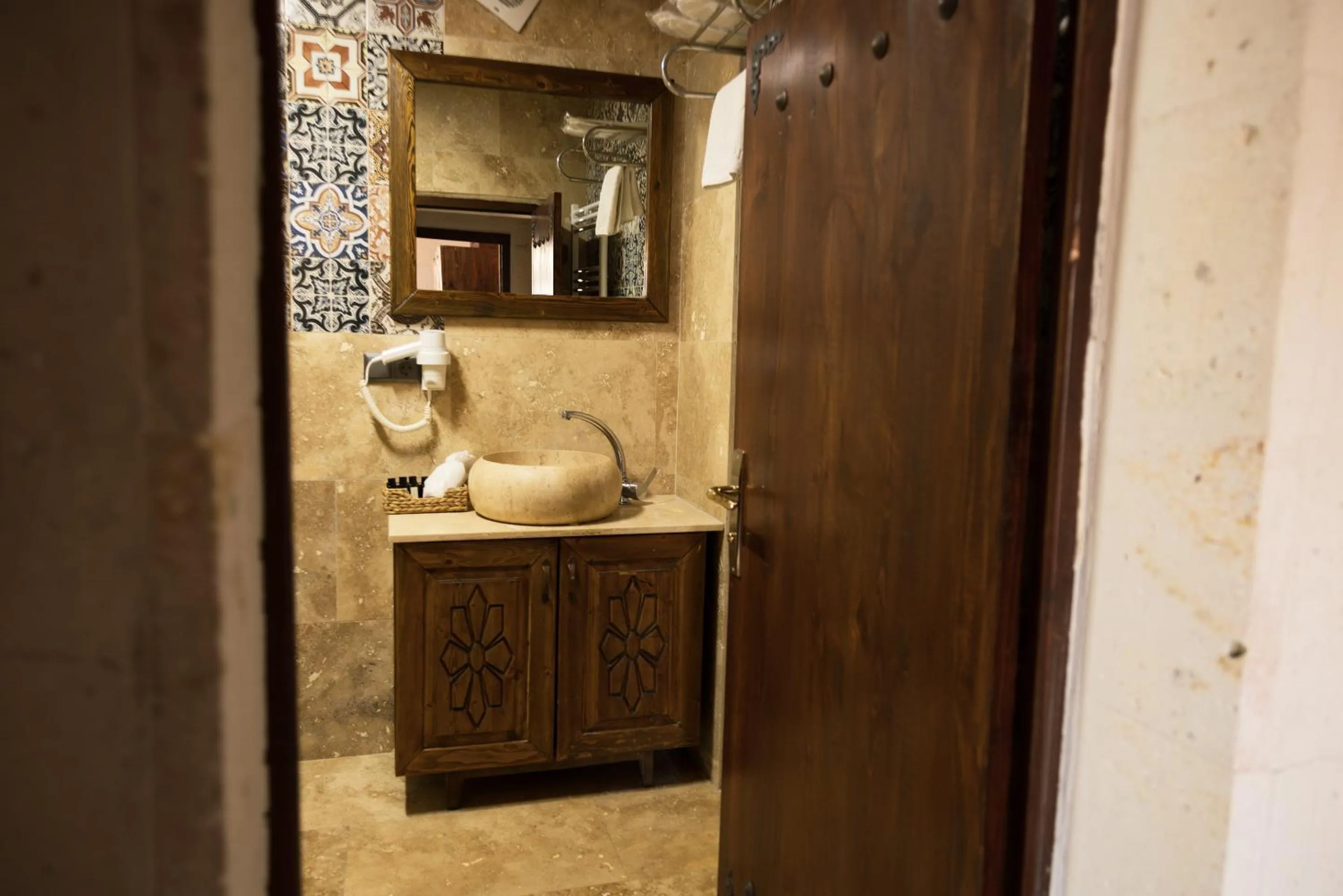 Shower in Göreme Stone Age