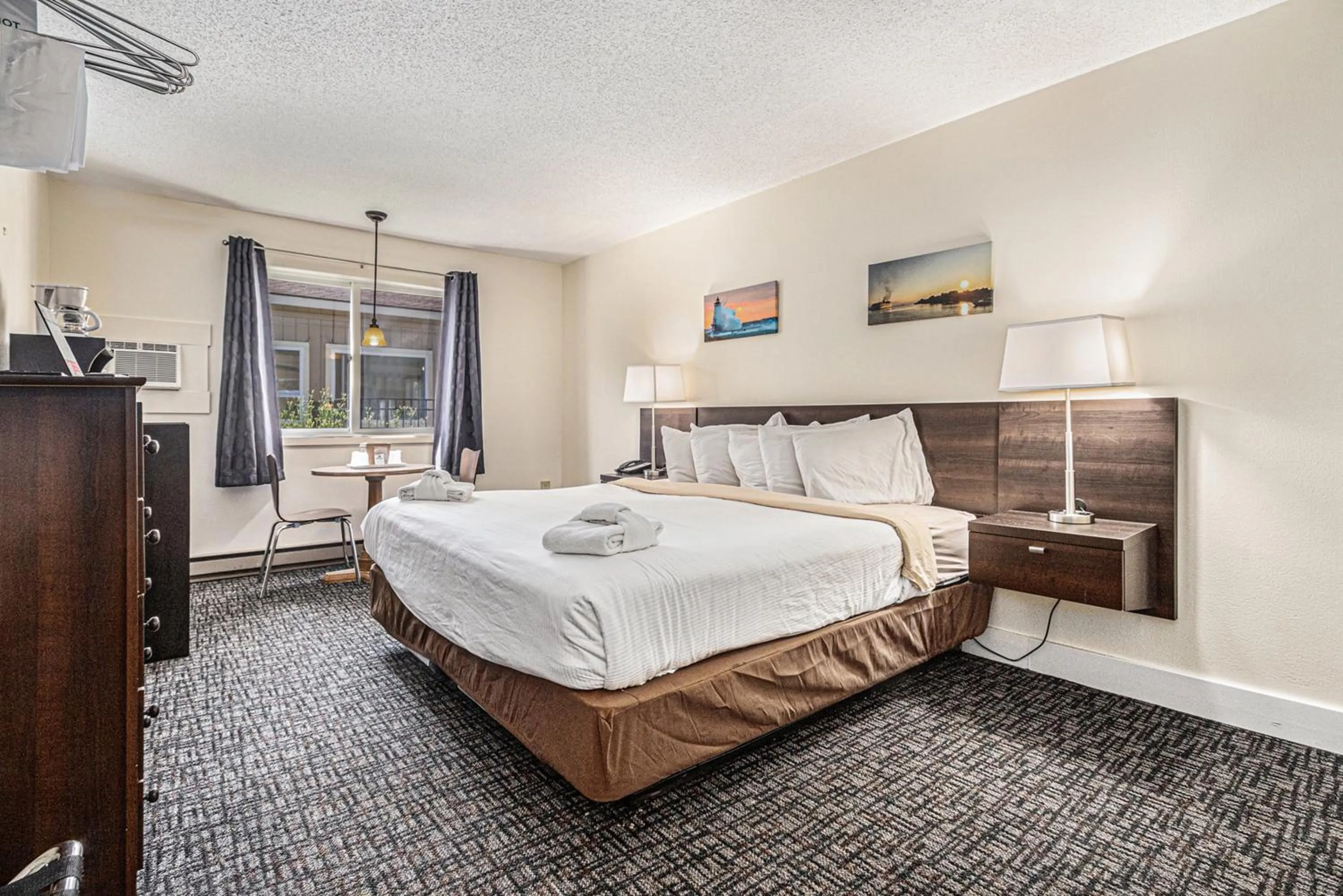 Bed in Ludington Pier House