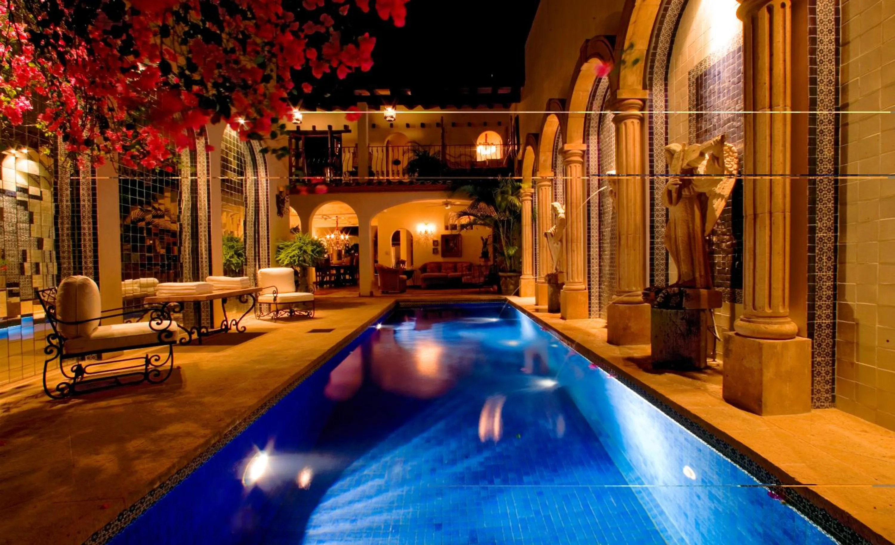 Pool view in Hacienda San Angel