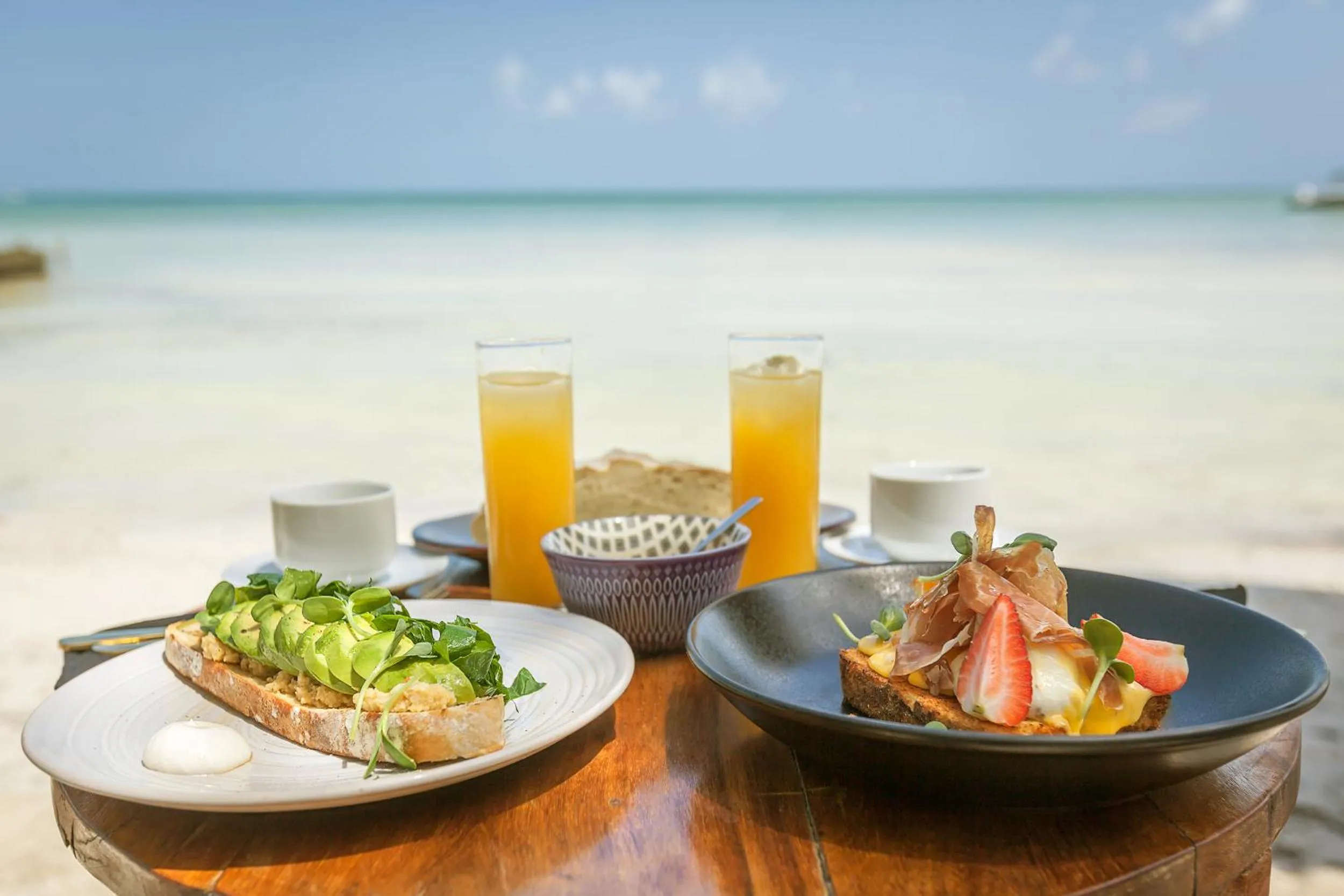 Restaurant/places to eat in Beachfront Hotel La Palapa - Adults Only