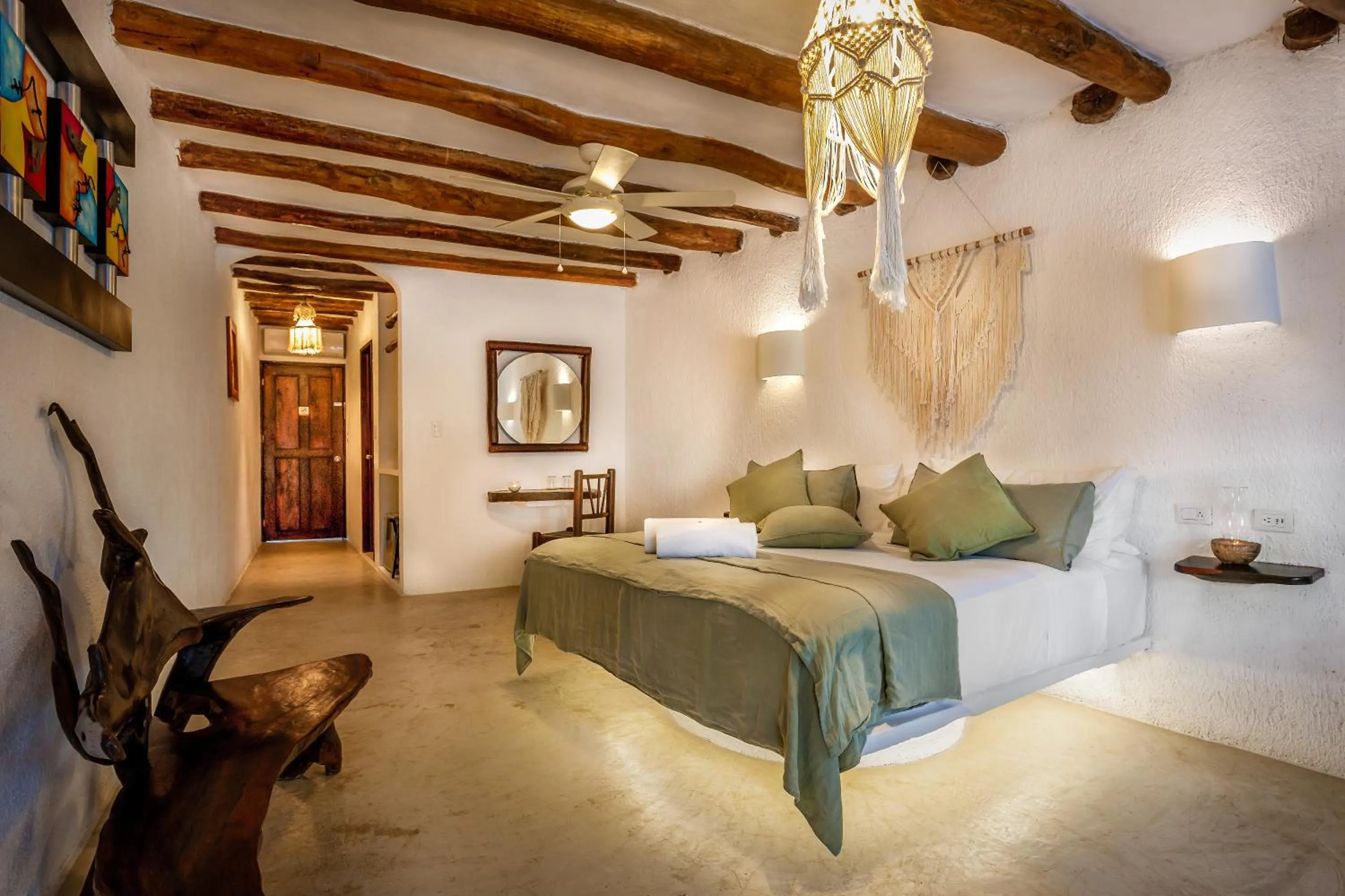 Bed in Beachfront Hotel La Palapa - Adults Only