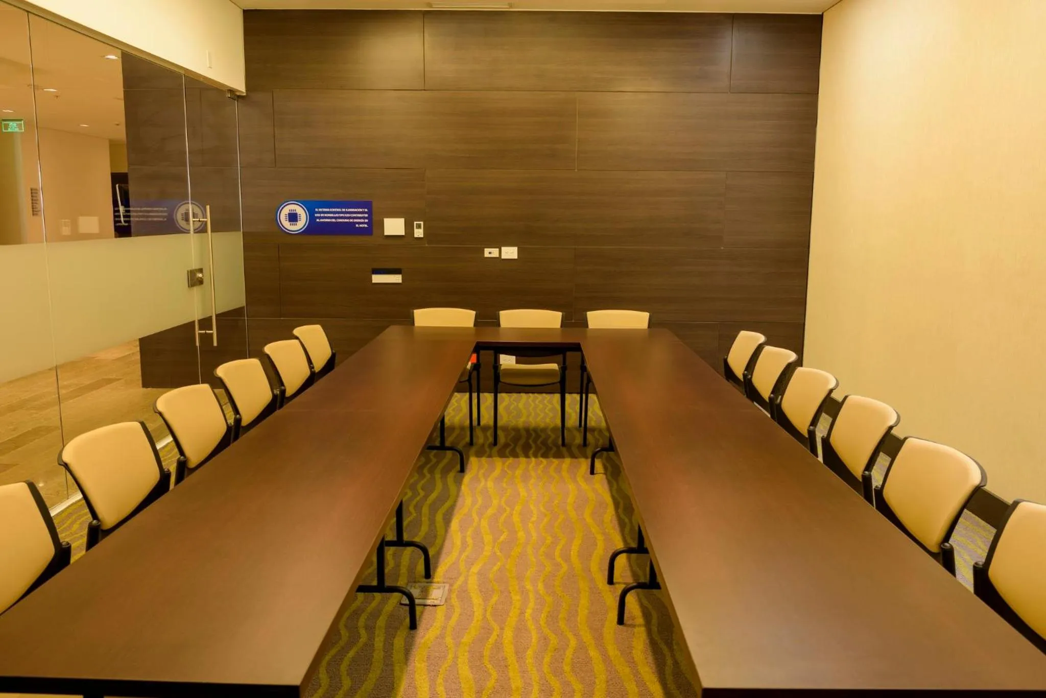 Meeting/conference room in Holiday Inn Express - Cartagena Bocagrande by IHG