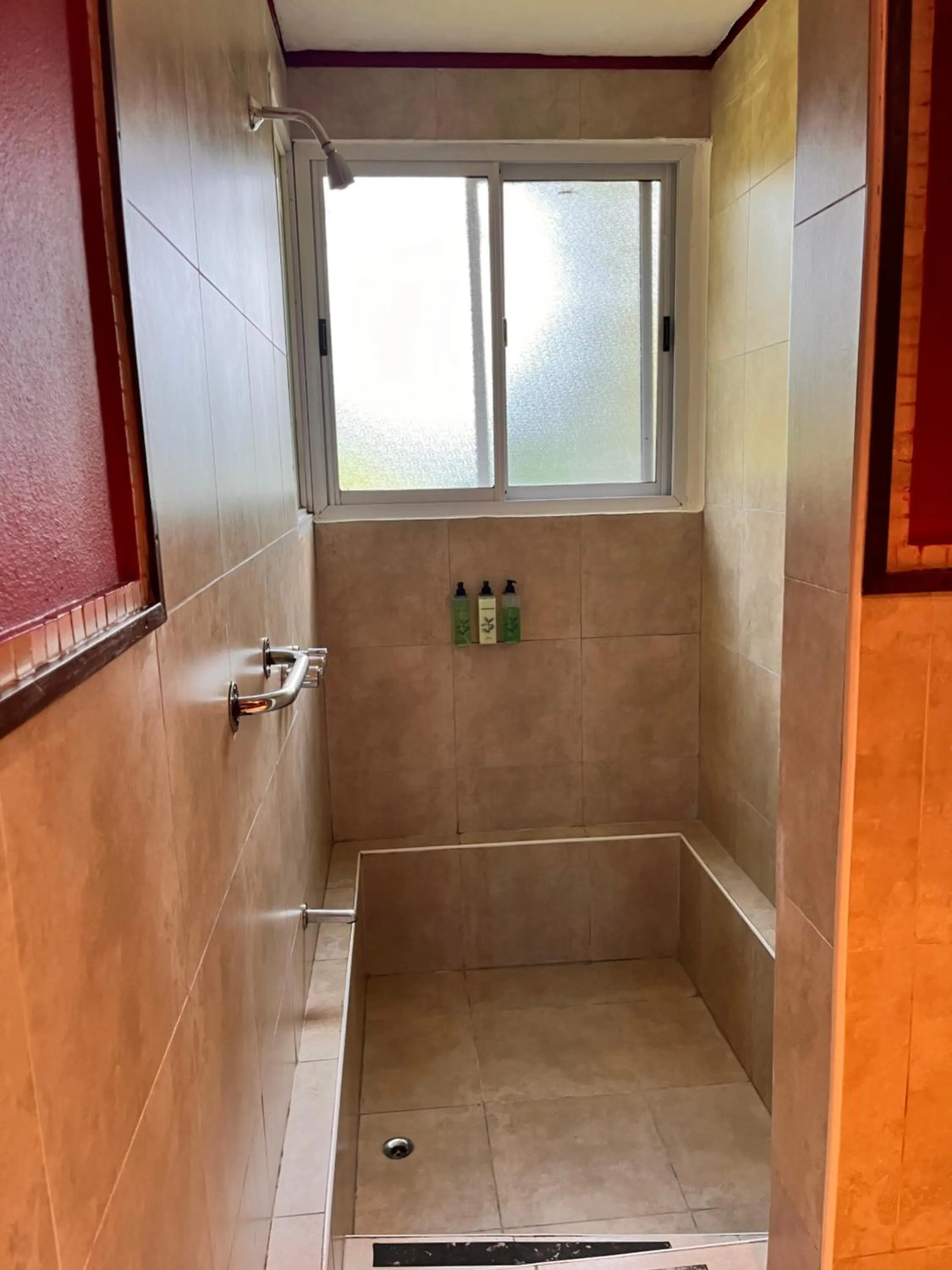 Shower in Raices Amambai Lodges