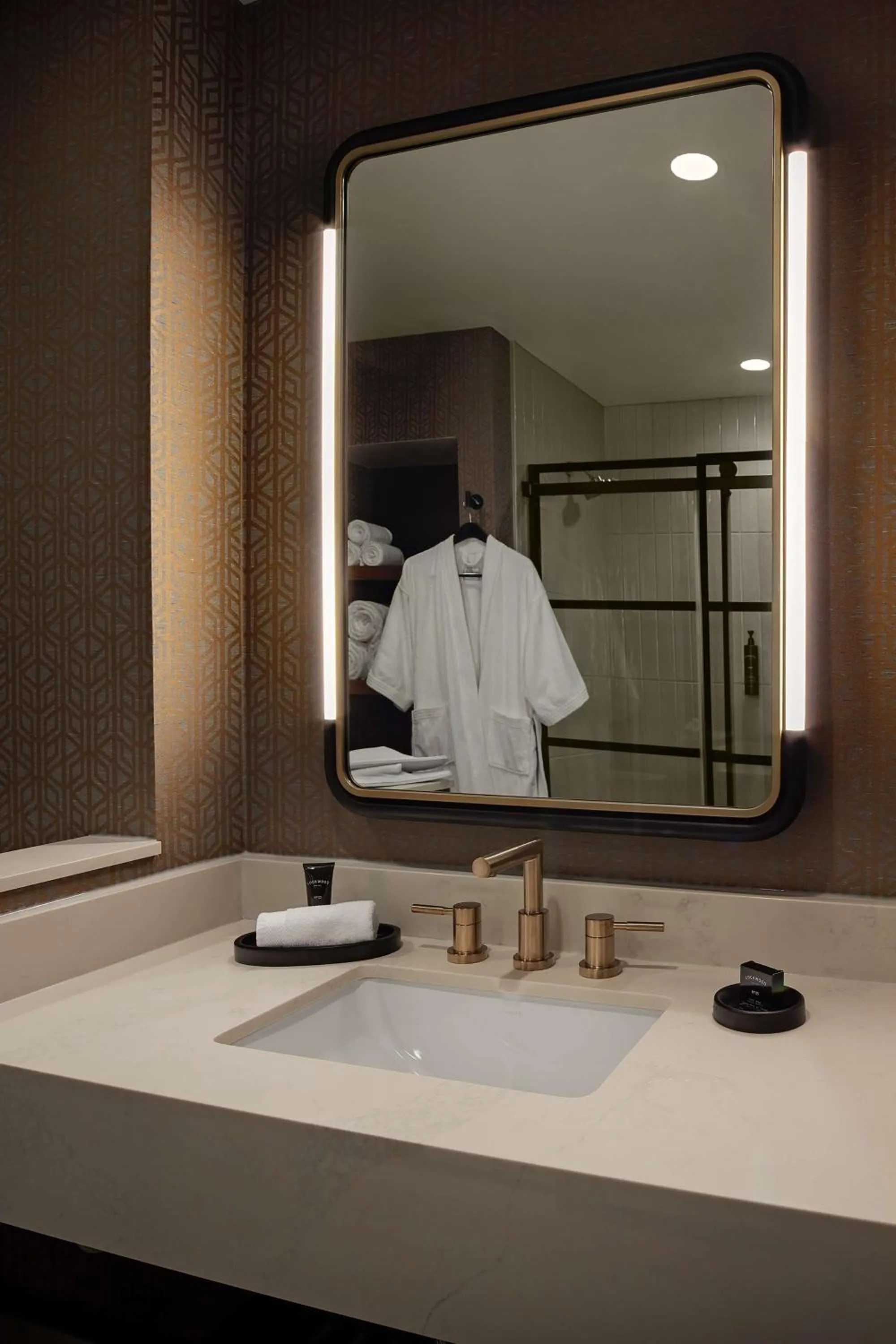 Bathroom in Hotel Nickel Plate Fishers, Tapestry Collection By Hilton