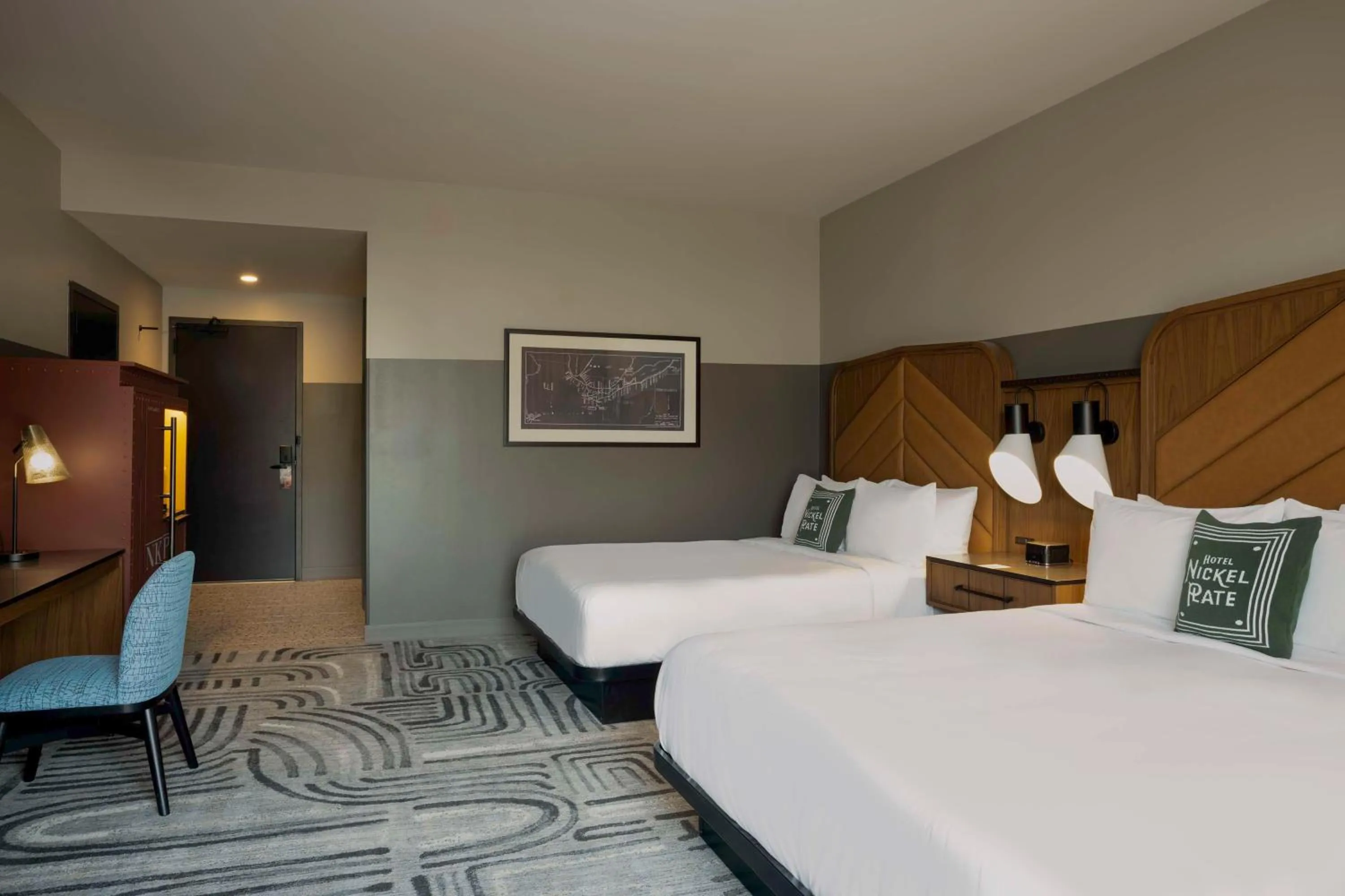 Bed in Hotel Nickel Plate Fishers, Tapestry Collection By Hilton