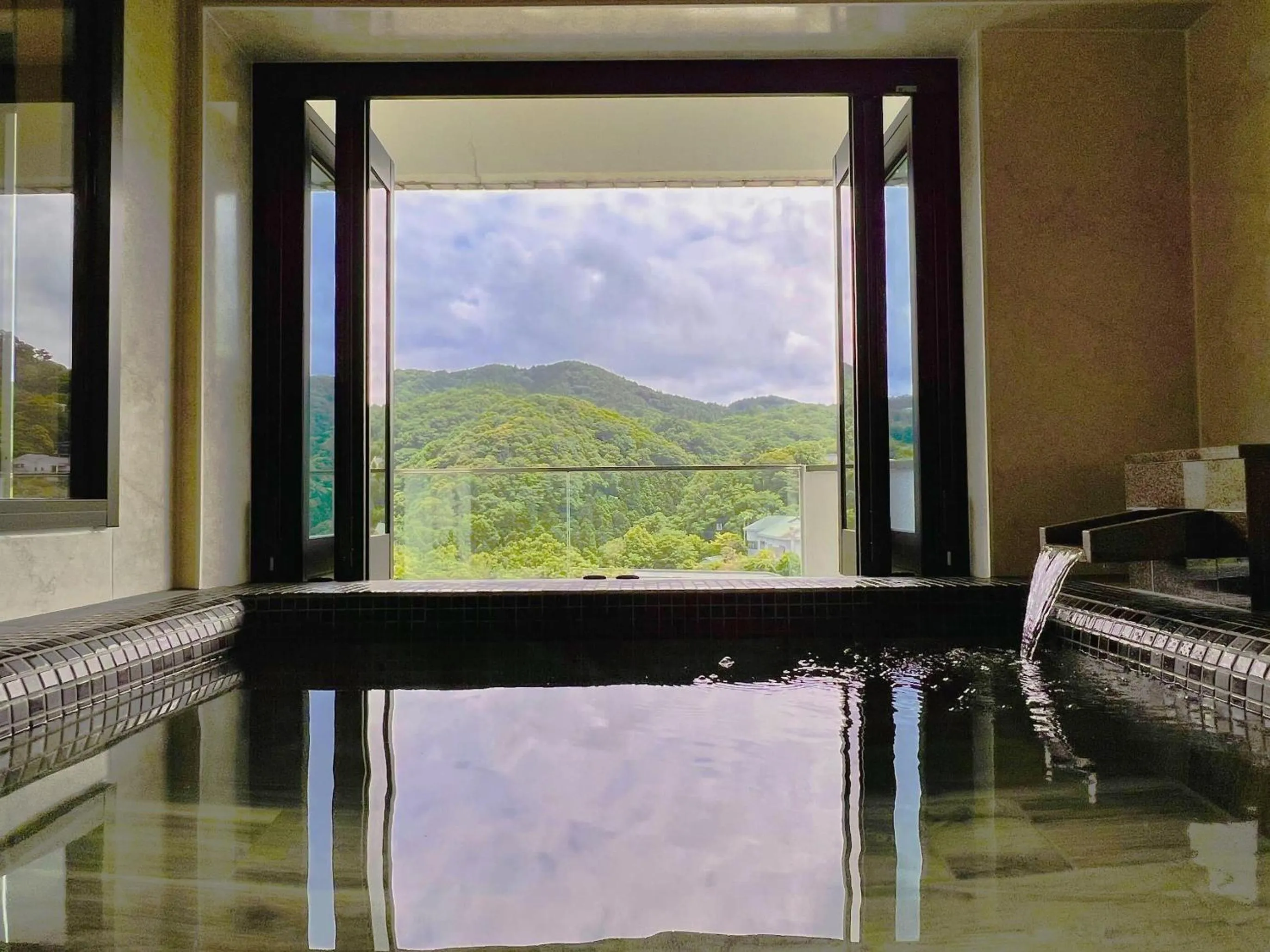 Natural landscape in ガーランドコート宇佐美 GarlandCourt Usami