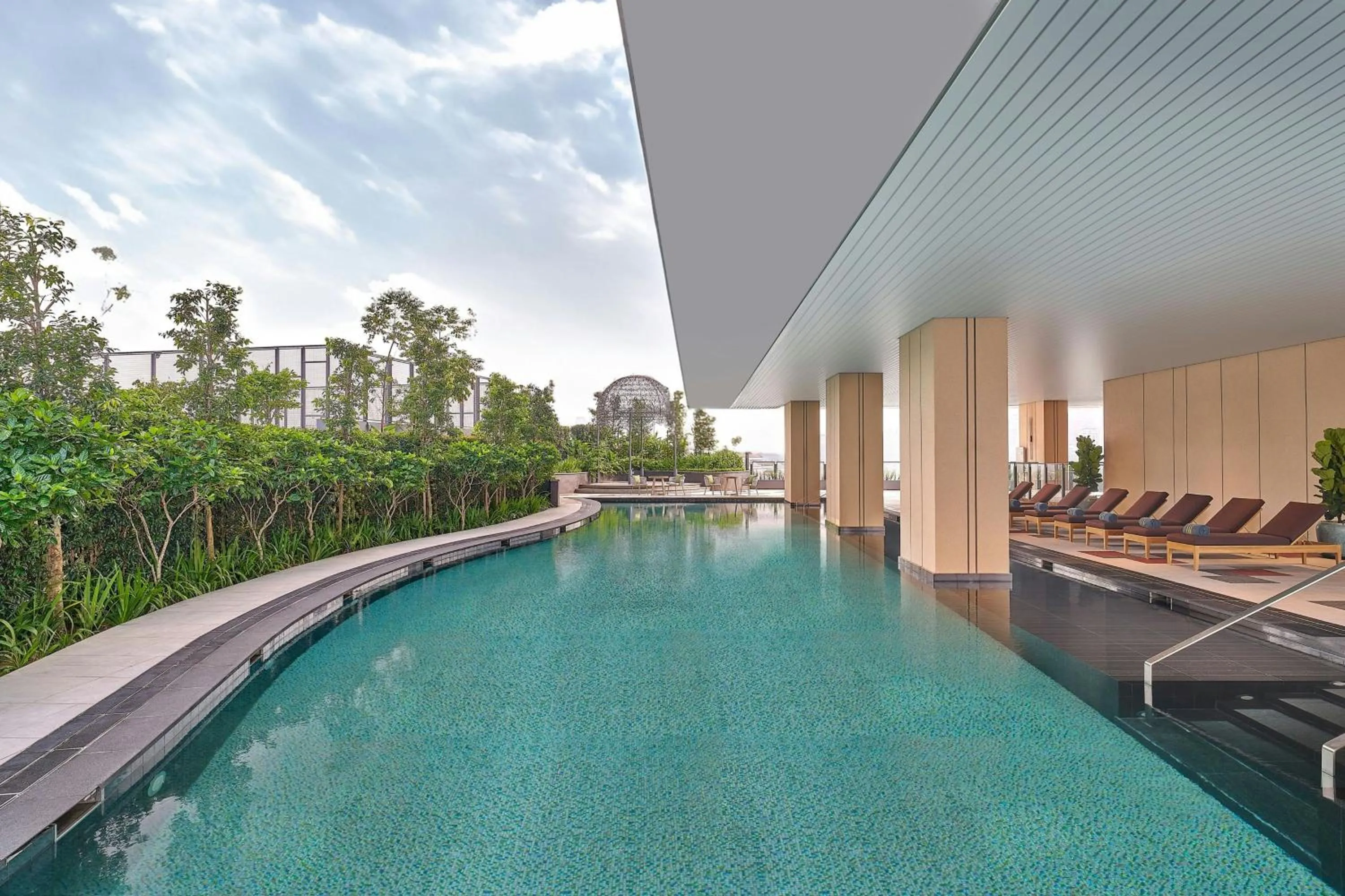 Swimming pool in Courtyard by Marriott Kuala Lumpur South