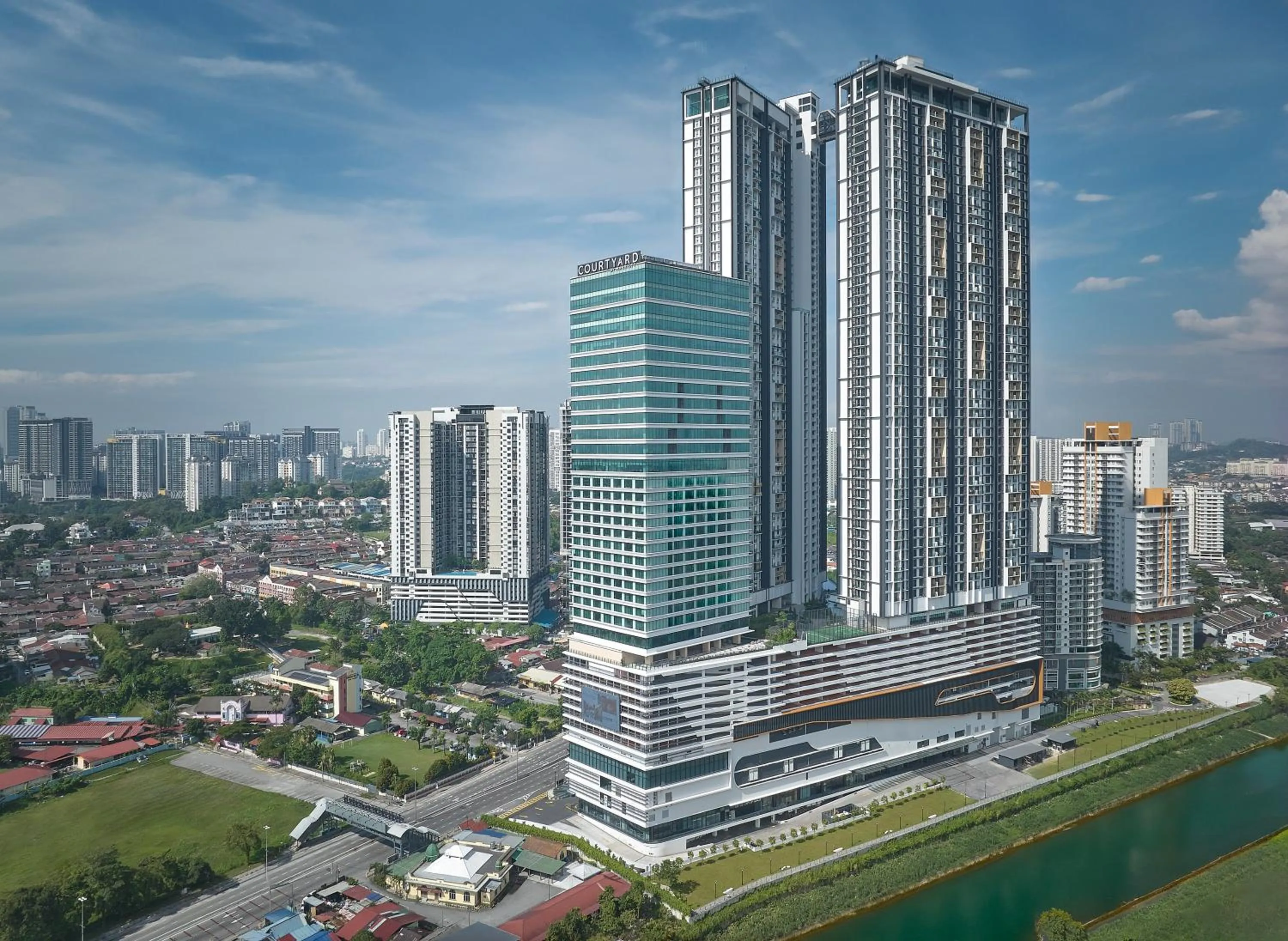 Property building in Courtyard by Marriott Kuala Lumpur South