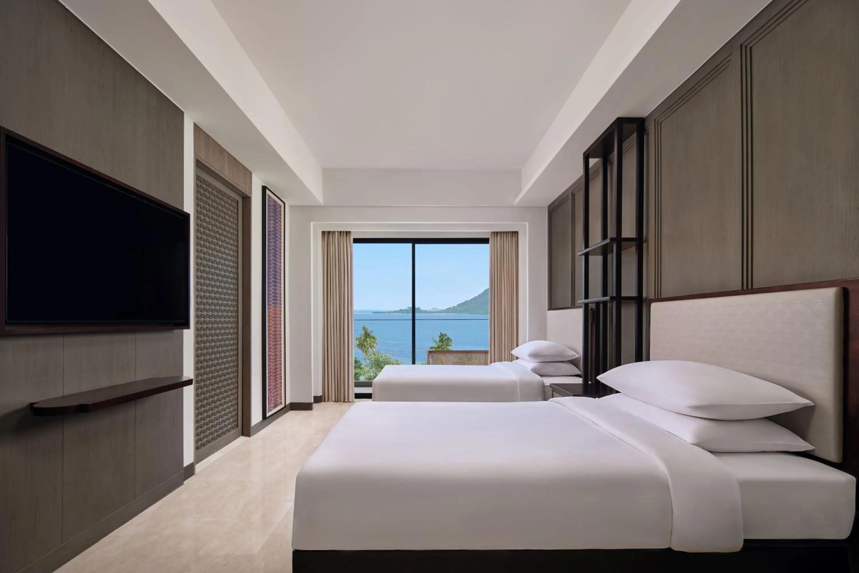 Photo of the whole room, Bed in Lampung Marriott Resort & Spa