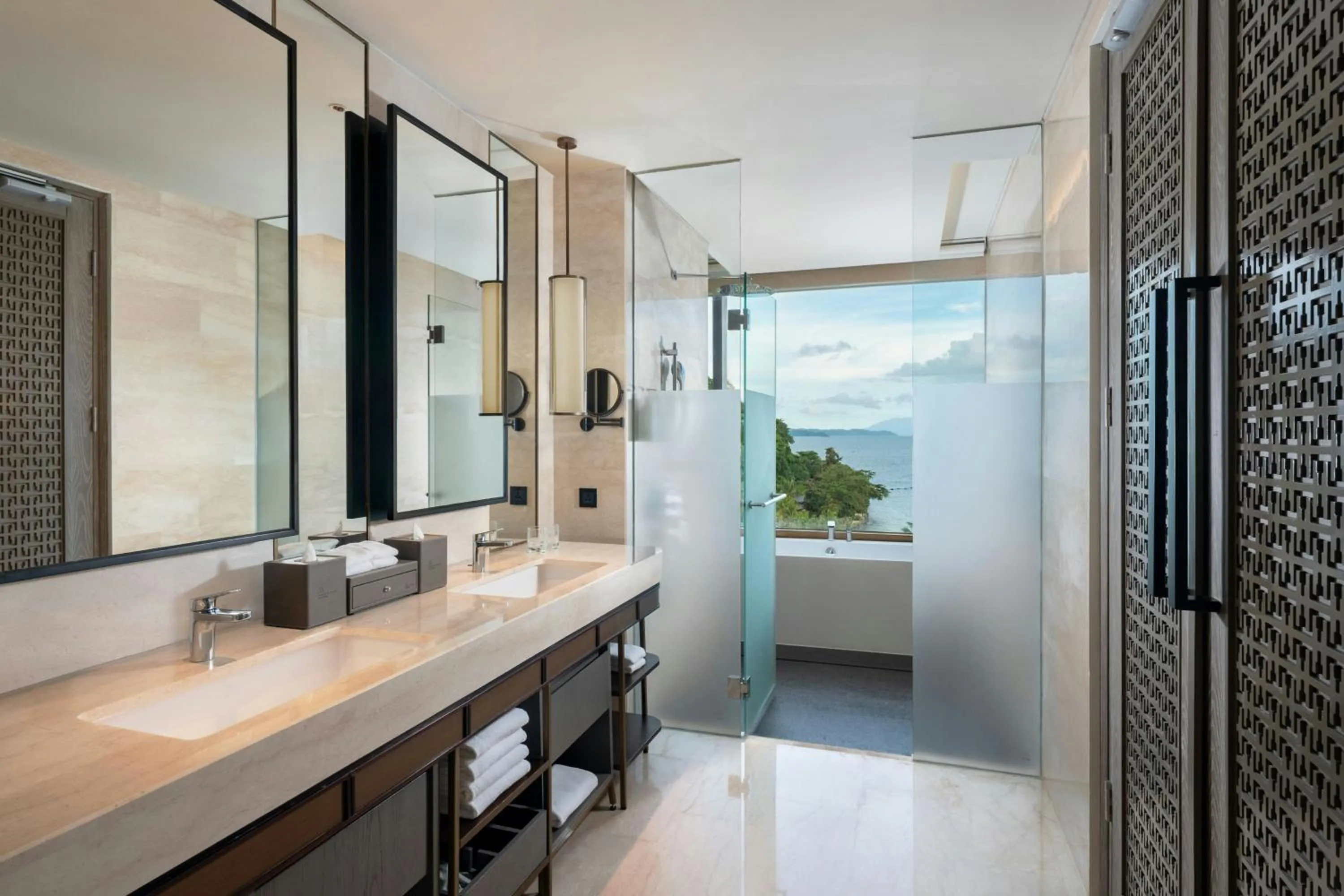 Bathroom in Lampung Marriott Resort & Spa