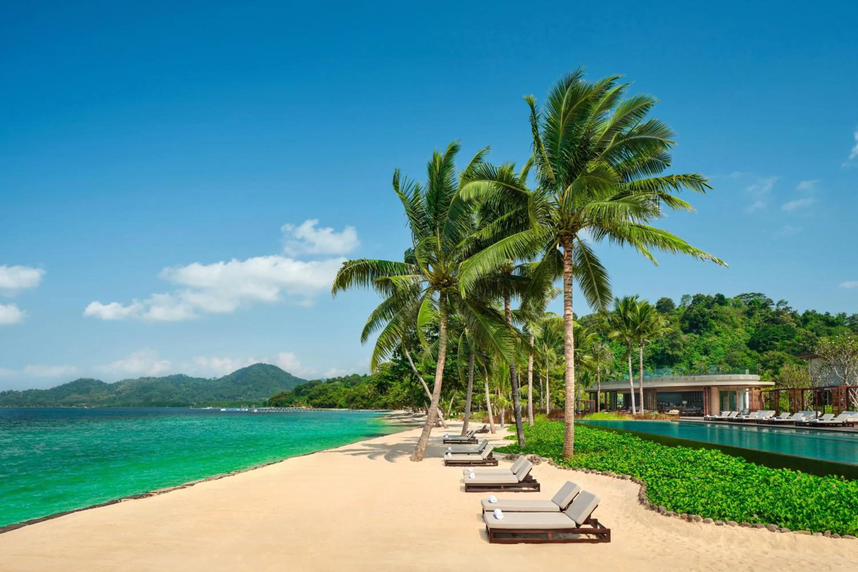 Beach in Lampung Marriott Resort & Spa