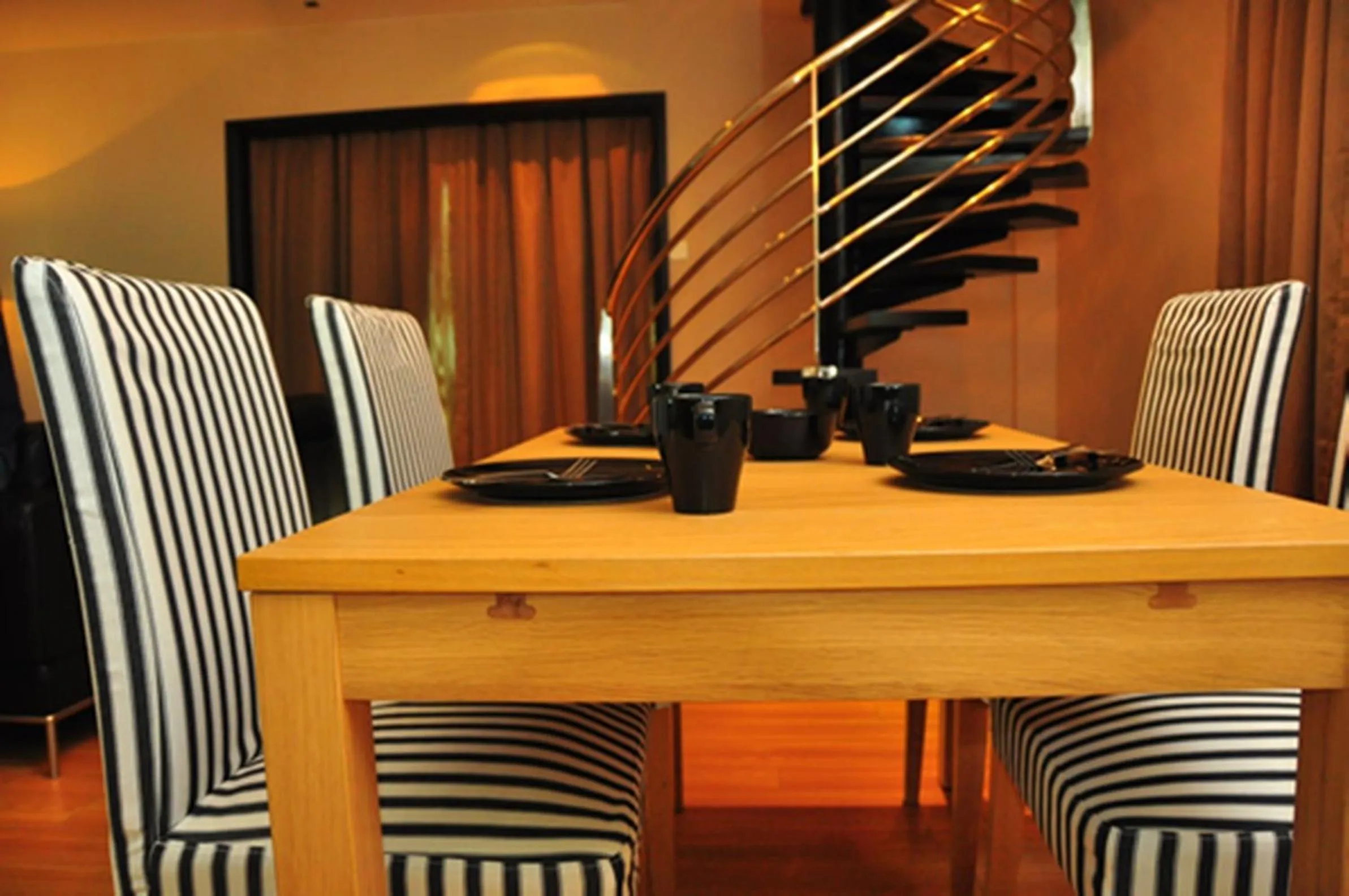 Dining area in Tat Place Hotel