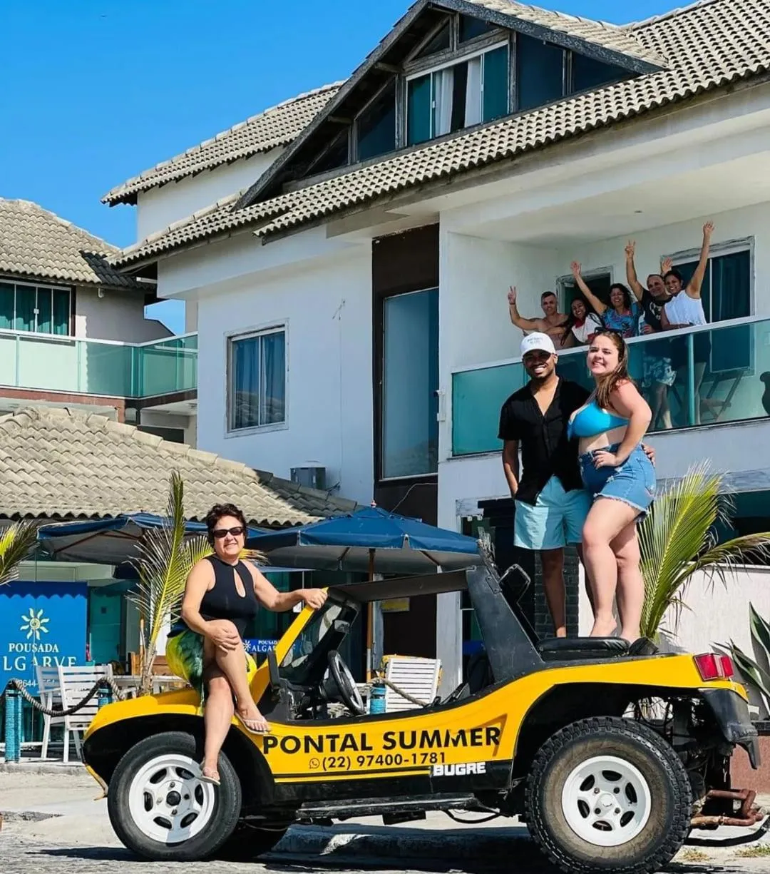 group of guests in Terra Nova Cabo Frio Front Beach