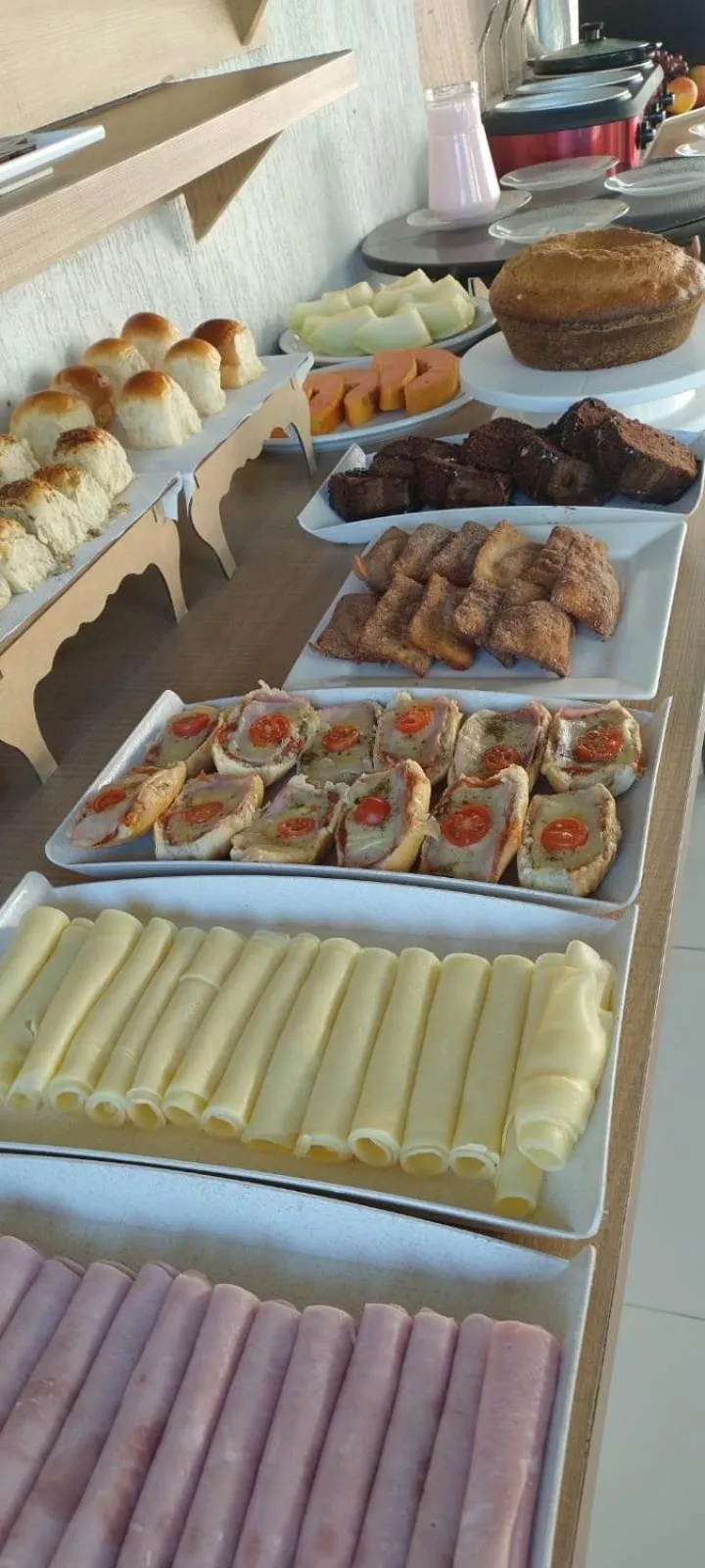 Buffet breakfast in Terra Nova Cabo Frio Front Beach