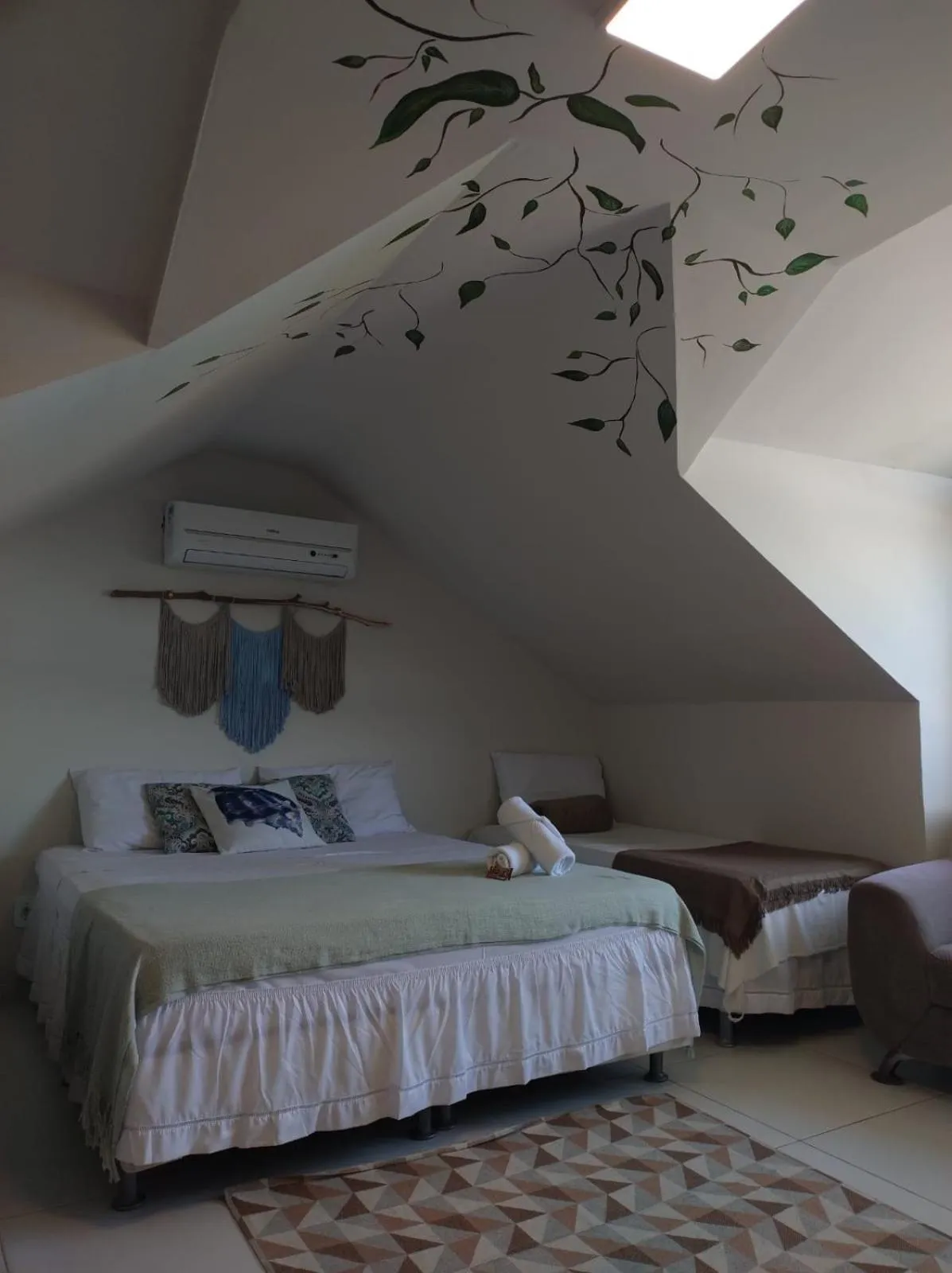 Photo of the whole room, Bed in Terra Nova Cabo Frio Front Beach