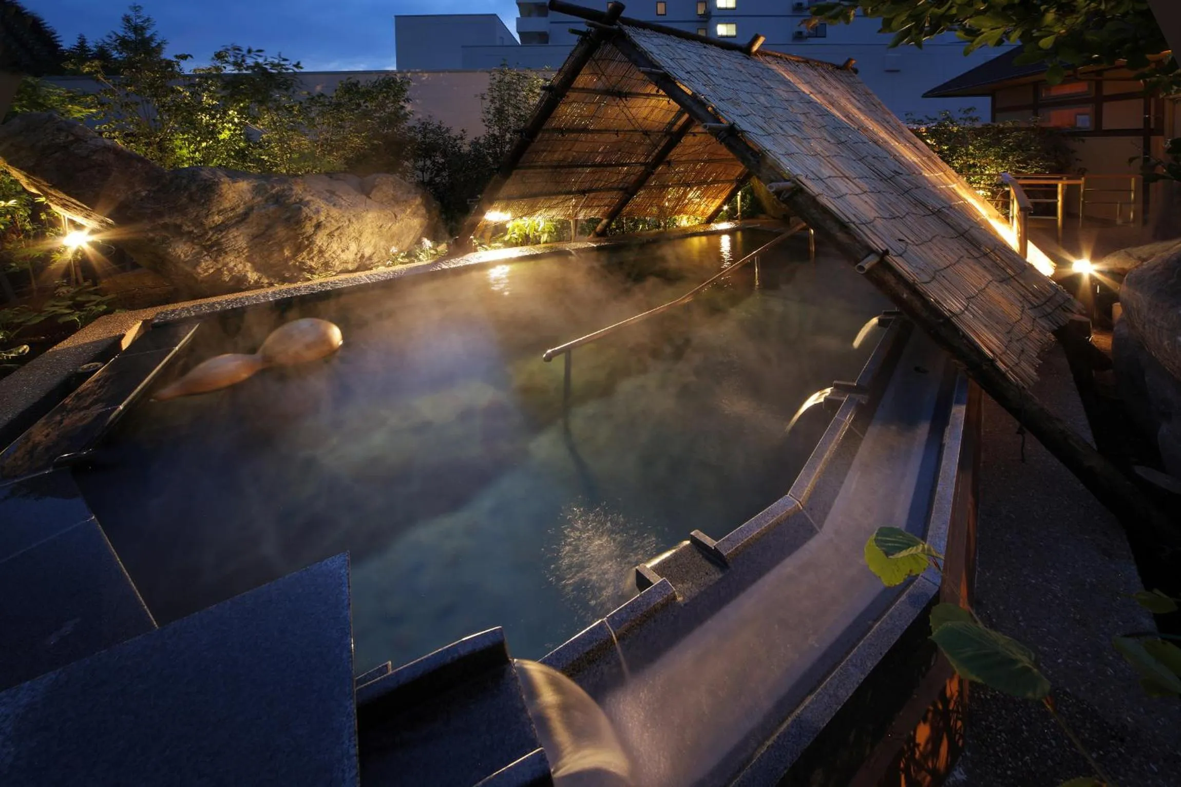 Open Air Bath in Hotel Shion