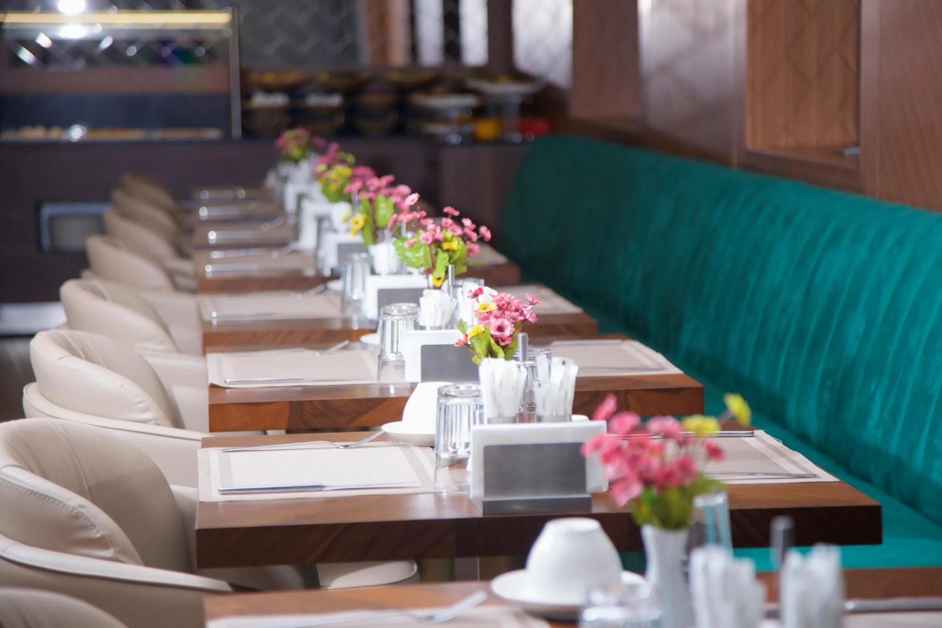 Restaurant/places to eat in Downtown Sirkeci Hotel