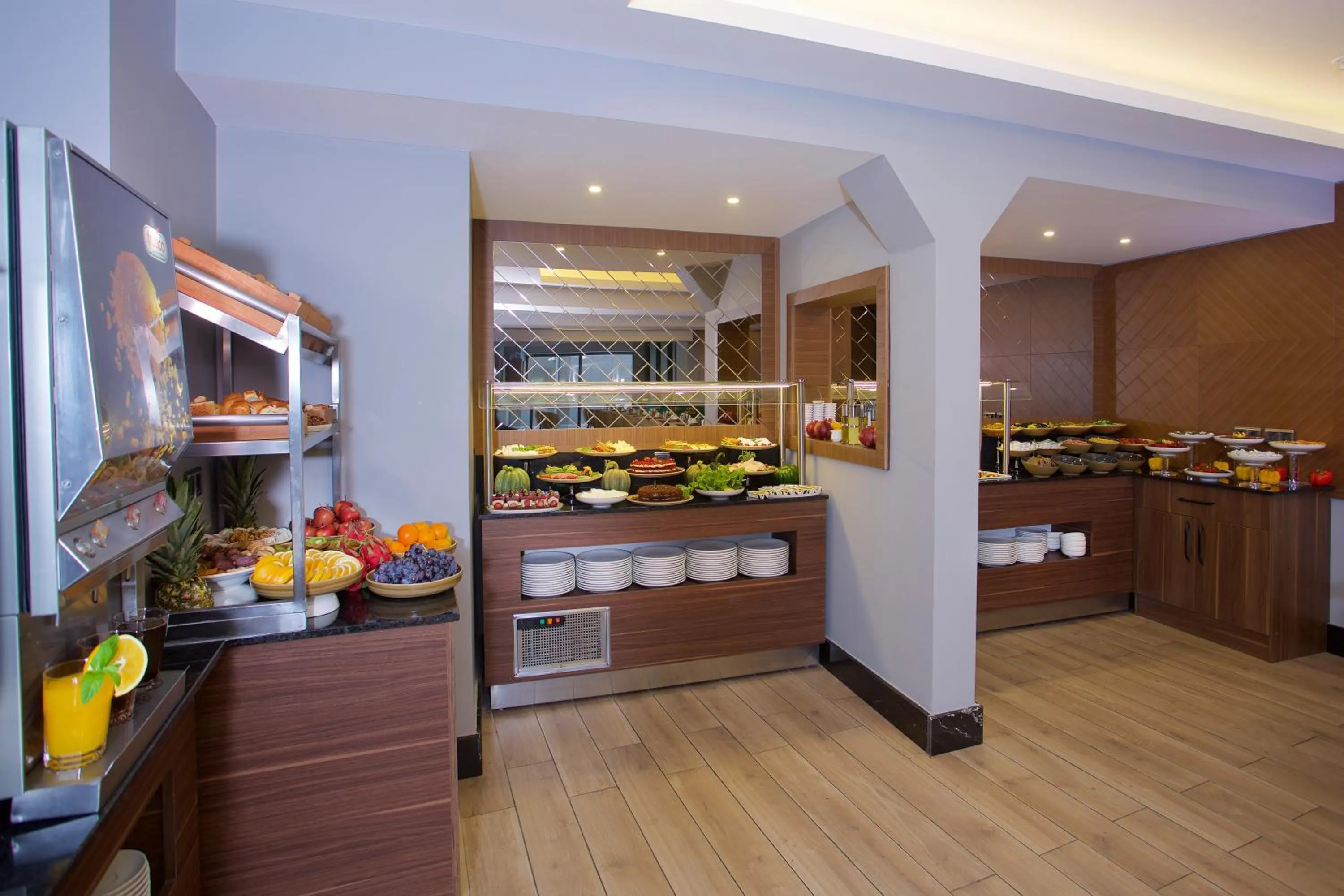 Buffet breakfast in Downtown Sirkeci Hotel