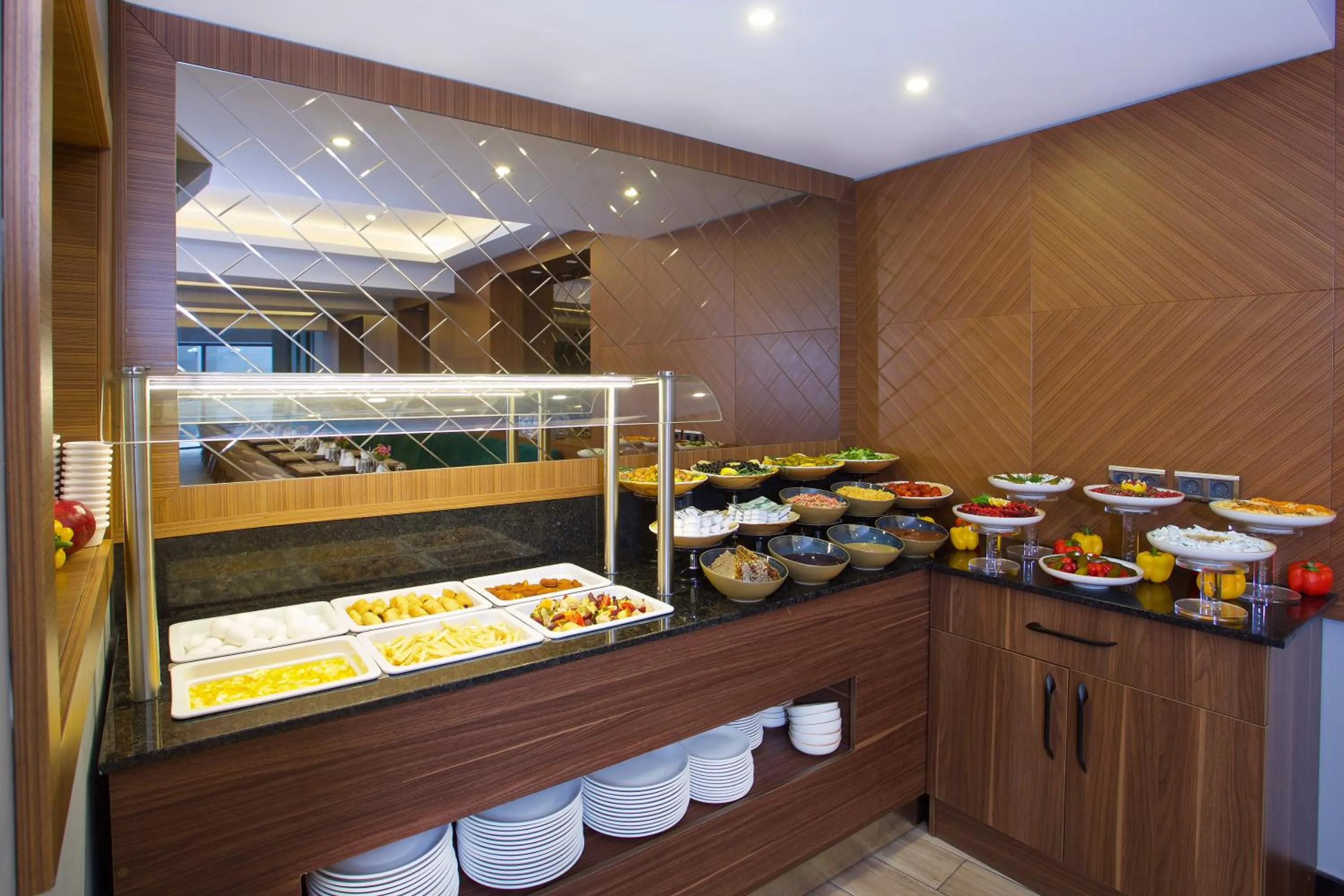 Buffet breakfast in Downtown Sirkeci Hotel